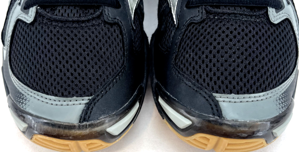 Mizuno Wave Bolt 5 Black Mesh Lace Up Gum Sole Volleyball Shoes Women’s 10