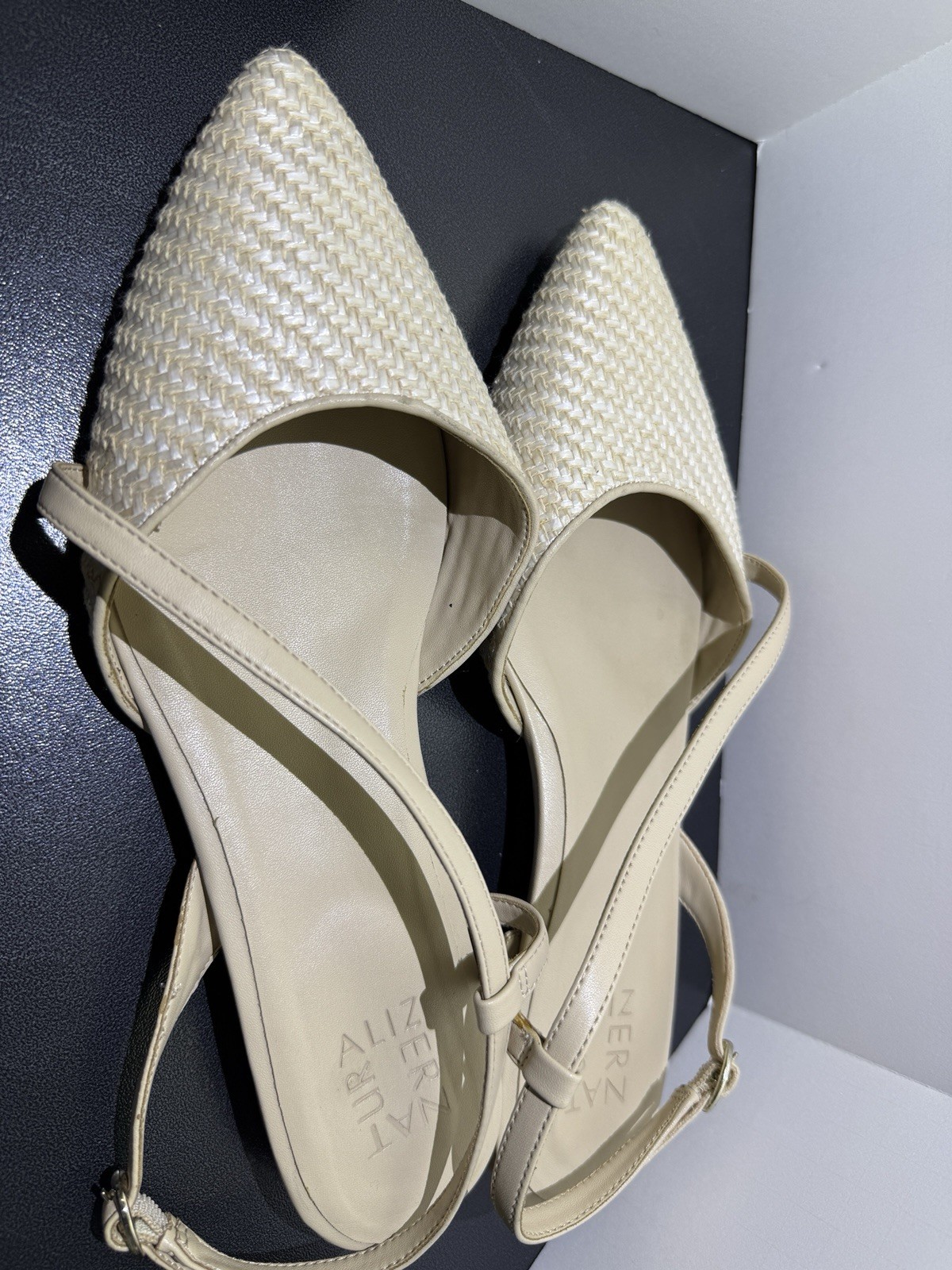 Naturalizer Hawaii 2 Opal Tan Straw Slingback Pointed Toe Flats Size 10W EUR 41