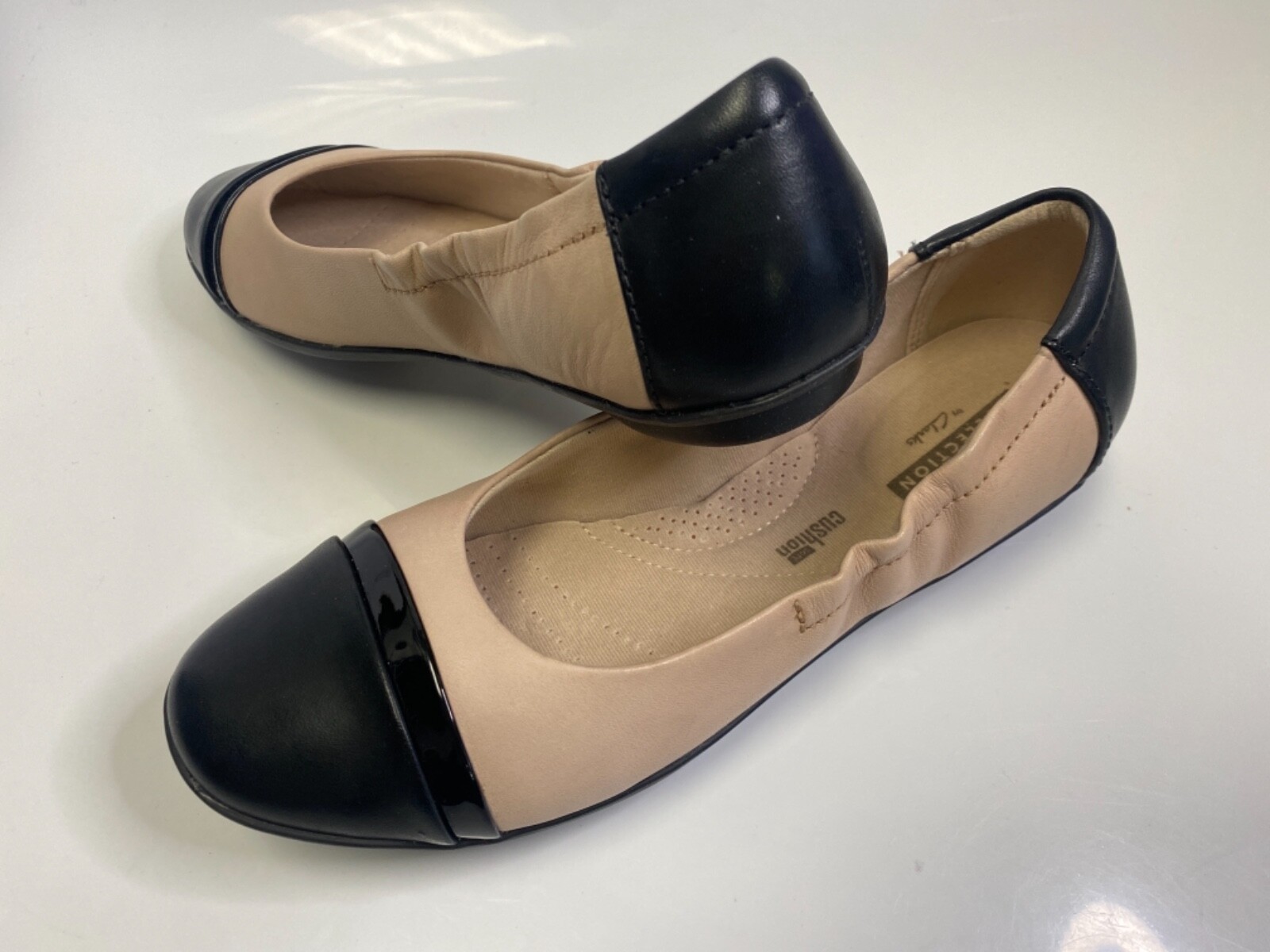 Gracelin Jenn Collection Clarks Soft Cushion Women size 5