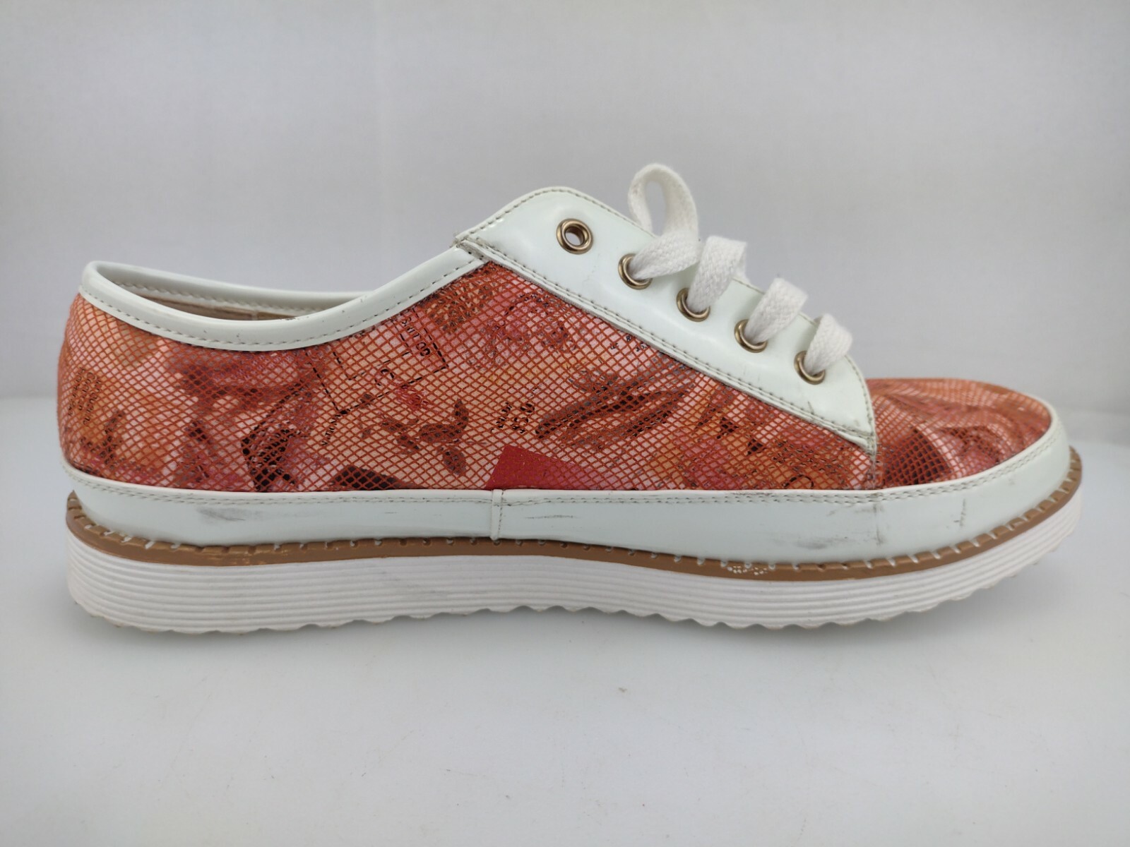 LUYI OBUWI orange shoes Sneakers laces size 9.5/ 40
