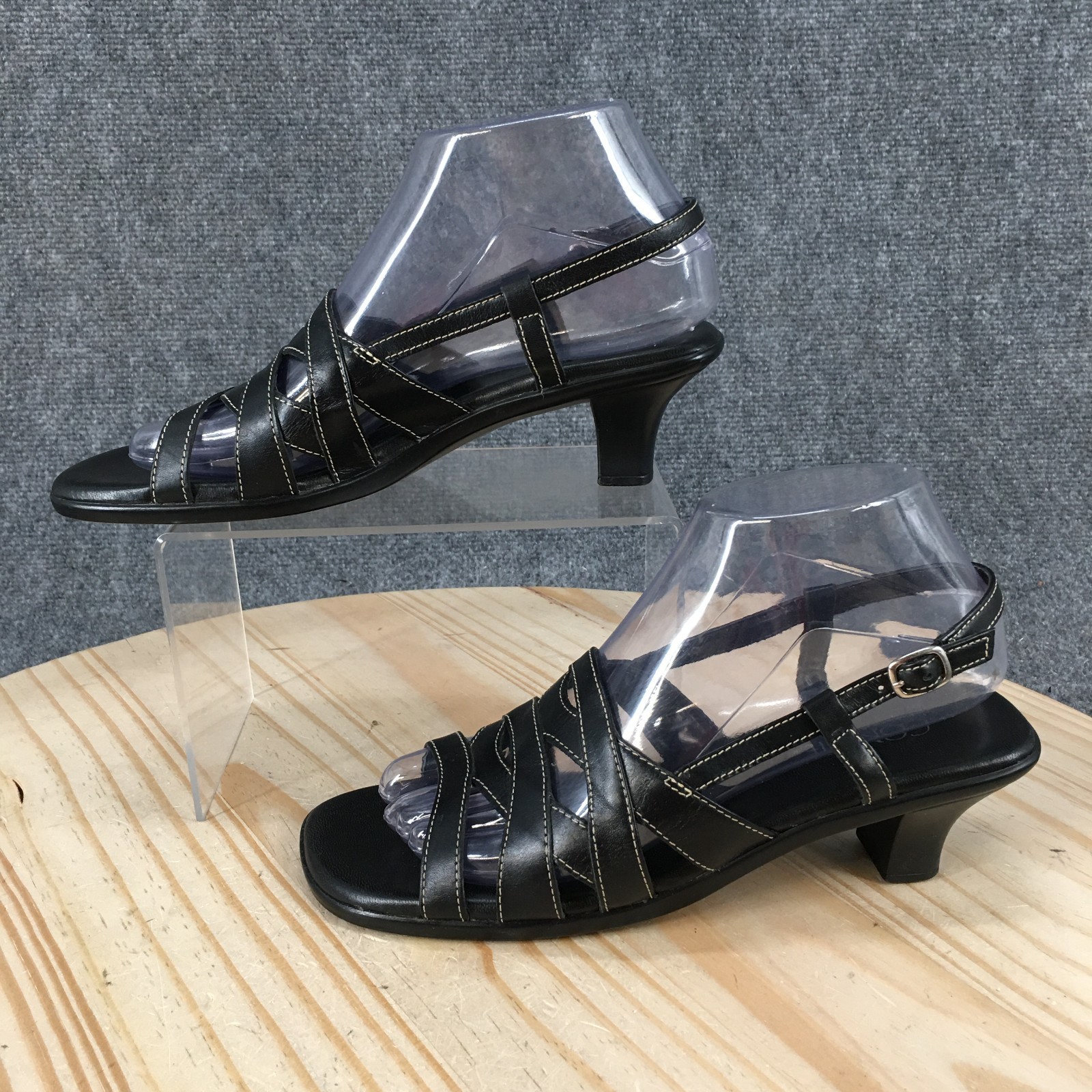 Connie Sandal Womens 7 M Skippy Strappy Slingback Low Heel Leather Casual Black