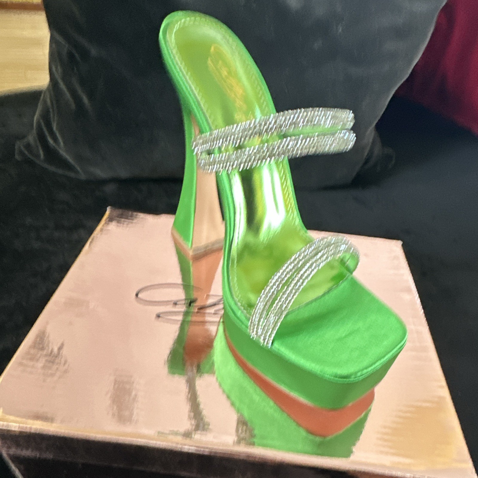 Cathy Din Green Size 8 Rhinestone Strappy Sexy Platform Chunky Heels $ & Diamond
