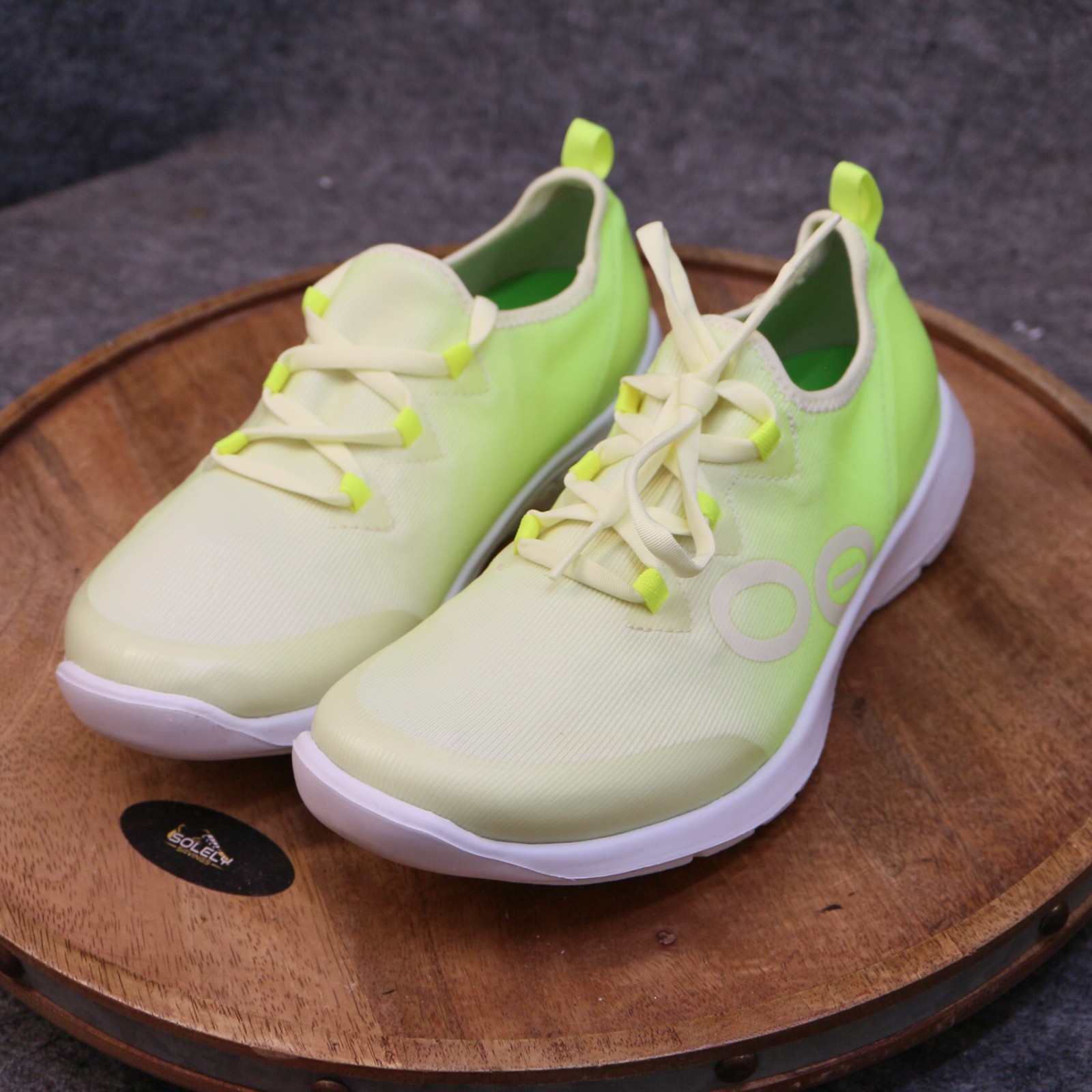 Oofos Oomg Sport LS Womens Size 9 Neon Yellow Recovery Shoes Comfort Athletic