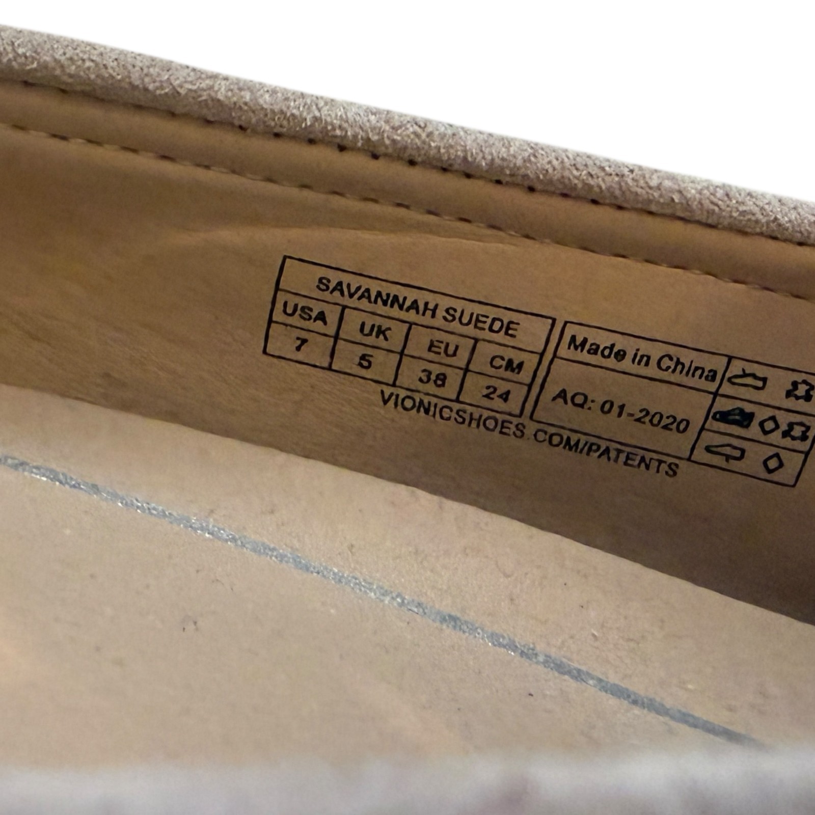 Vionic Savannah Suede Leather Blush Nude Slip On Comfort Loafers Shoes size 7