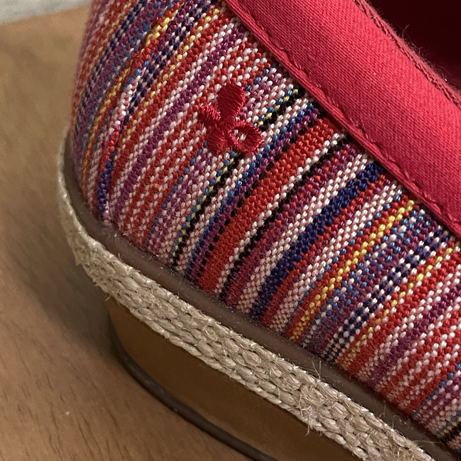 Grasshoppers Ortholite Misty Striped Wedge Shoes Slip On Red Comfort Shoe Sz 6N