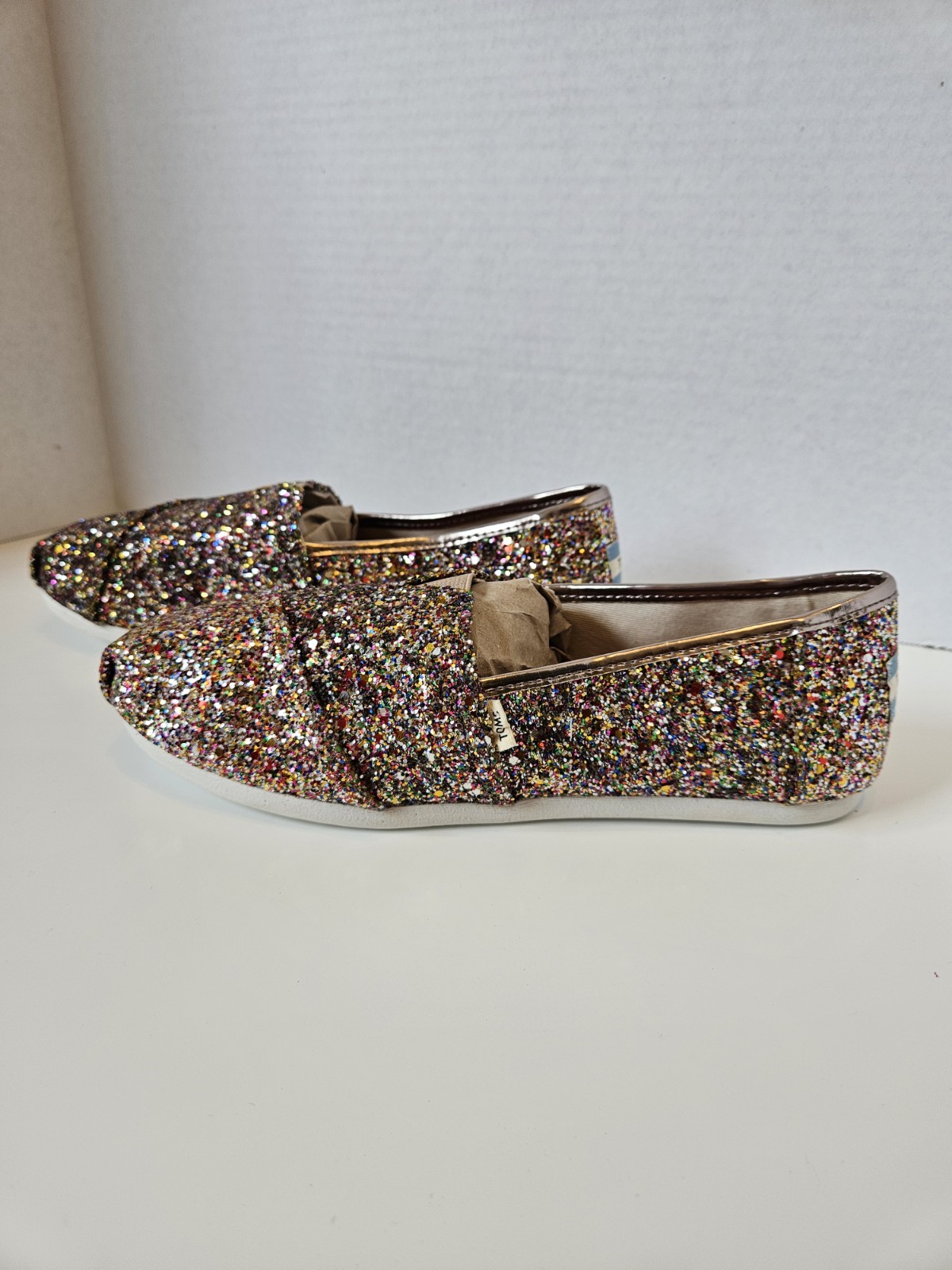 NEW TOMS 7.5 Limited Edition Multi Party Glitter Classic Alpargata Shoes No Box