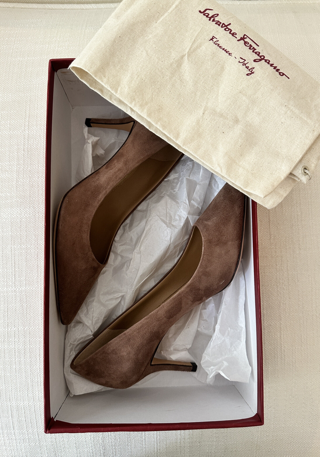 Salvatore Ferragamo Susi Deep Taupe Suede Heels Size EUR 36 (5.5C) NEW WITH BOX