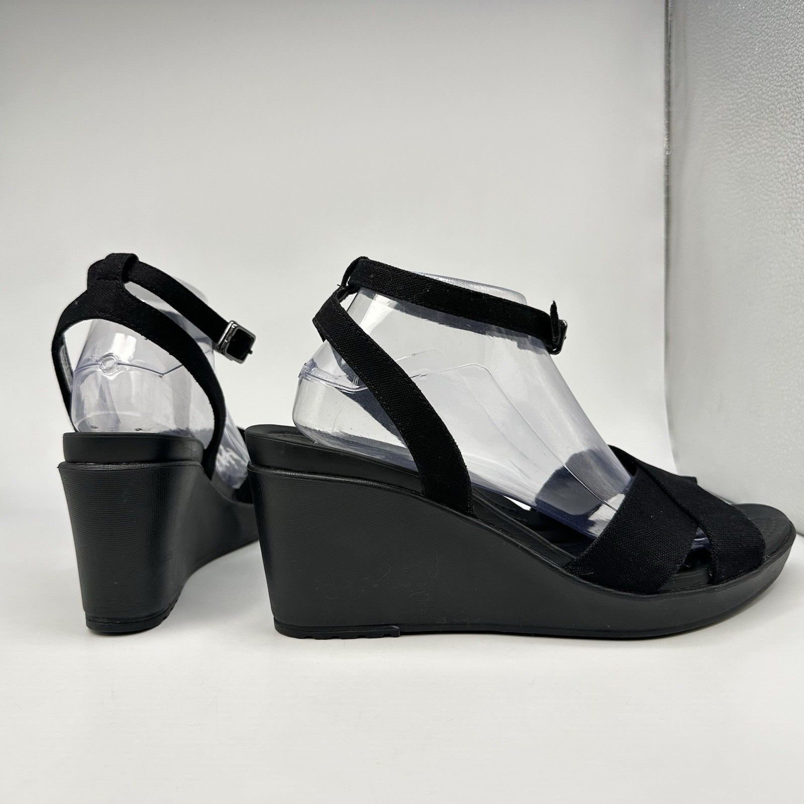 Crocs — Leigh II Women 11 Ankle Strap Wedge Canvas Croslite Foam Sandal 204950