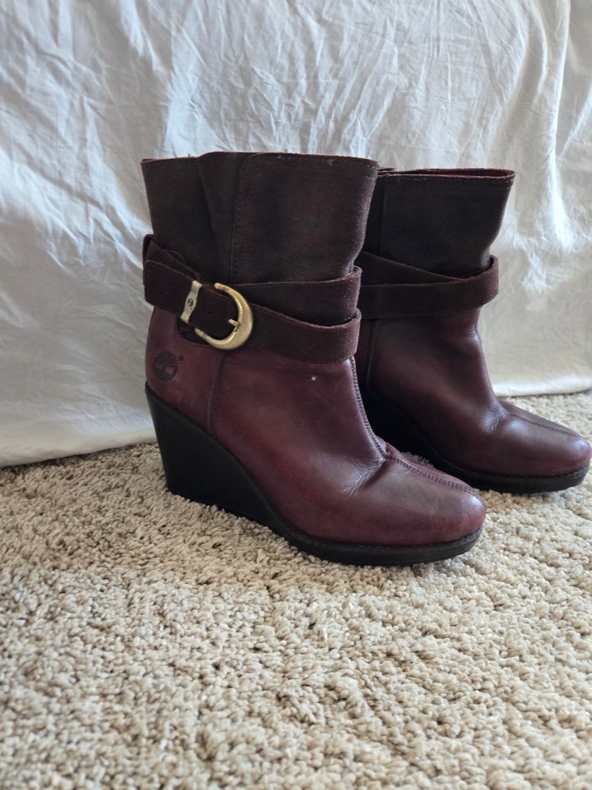 Timberland Women’s Brown Leather Ankle Bootie Wedge Buckle Round Toe