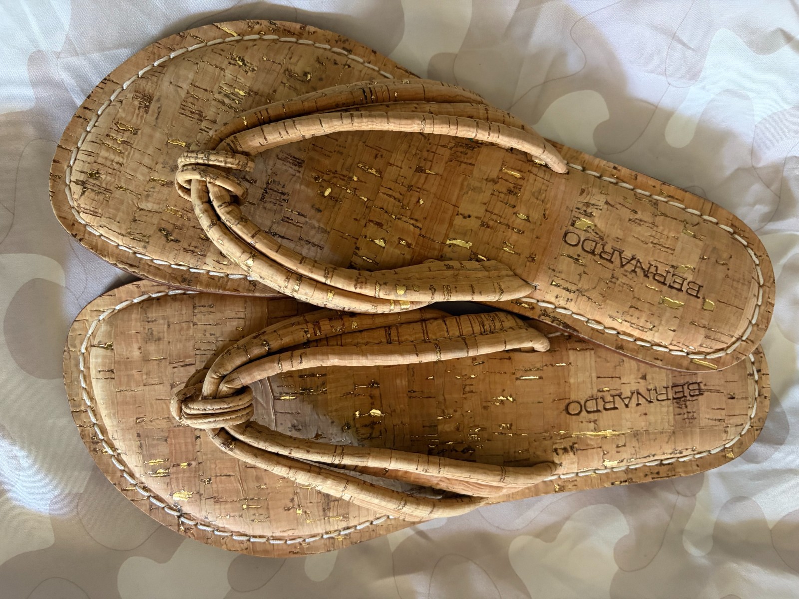 Bernardo Miami Cork Sandal US 8 NWOT