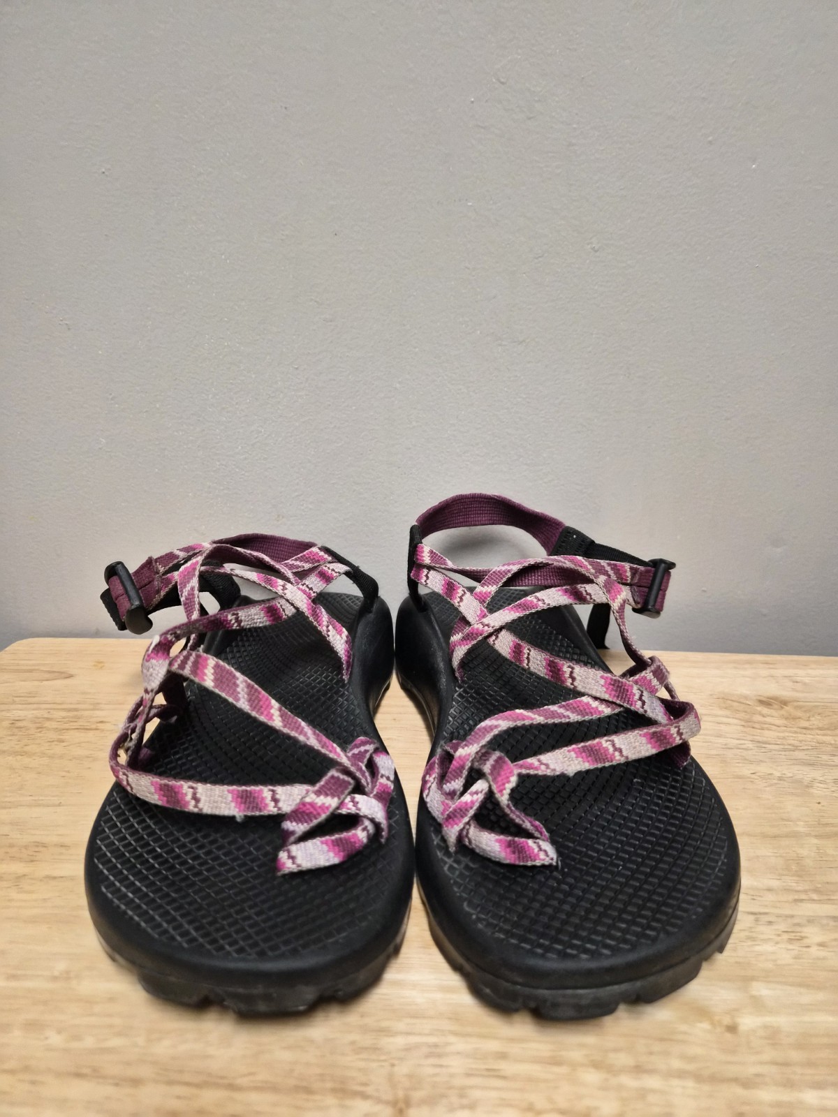 Chaco ZX/2 Classic Adjustable W9 Utility Sandal Pink Black Outdoor Shoes