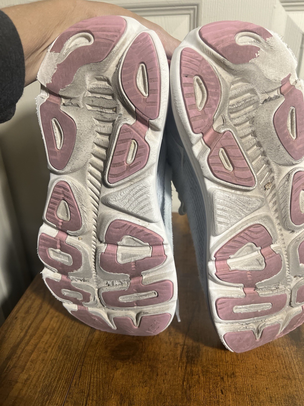 HOKA Womens Gaviota 5 Sea Ice Pink Twilight 1134235-SCP Has Wear See Pictures