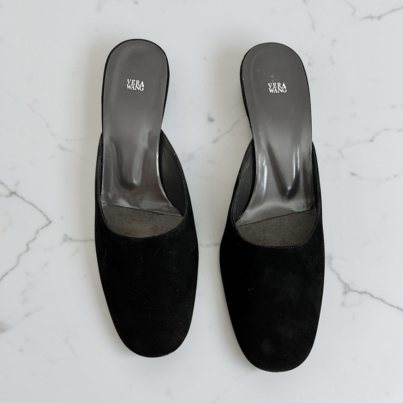 Vera Wang for Stuart Weitzman Black Suede Round Toe Heeled Mules Sz 7M