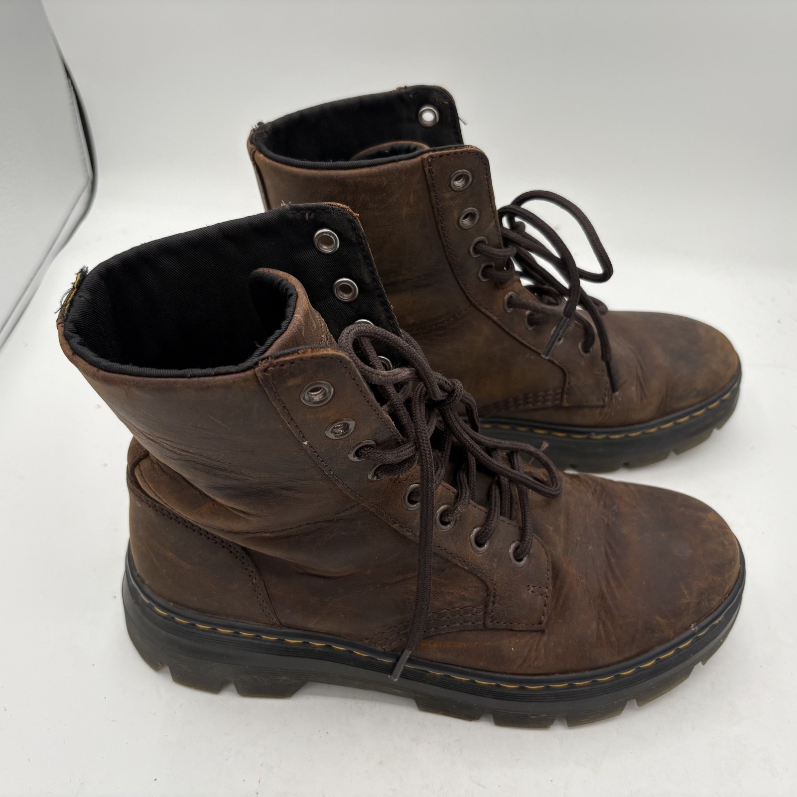 Dr. Martens Combs Crazy Horse Leather Casual Boots in Brown Unisex M7/ W8 LA004