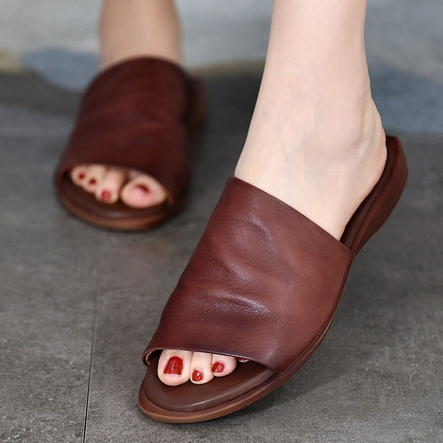 Women Lady Real Leather Open Toe Vintage Sandals Flat Gothic Punk Mules Slipper