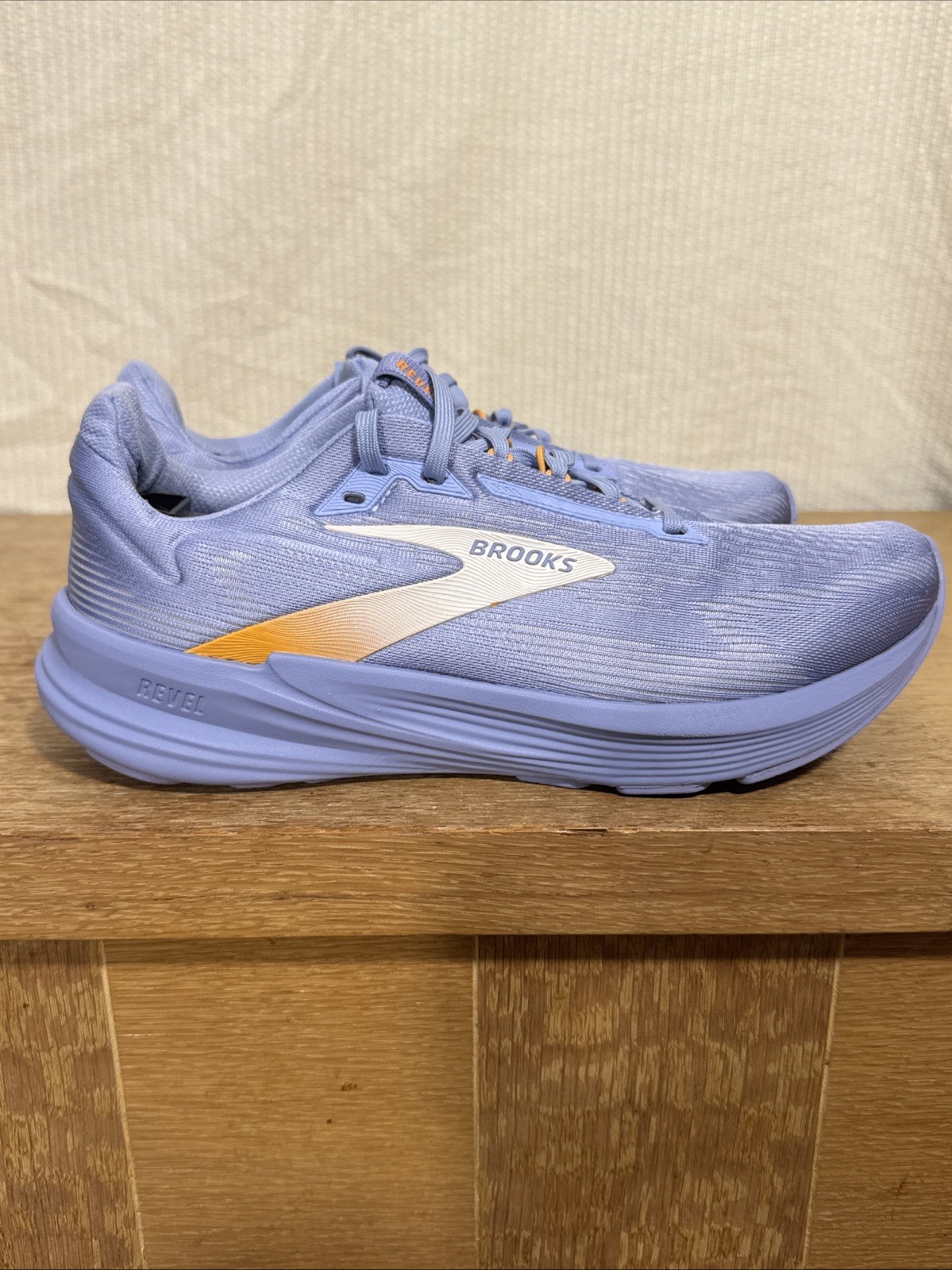 Brooks Revel 8 Women’s Road Running Shoes Periwinkle Size 10 Ahleisure Walking
