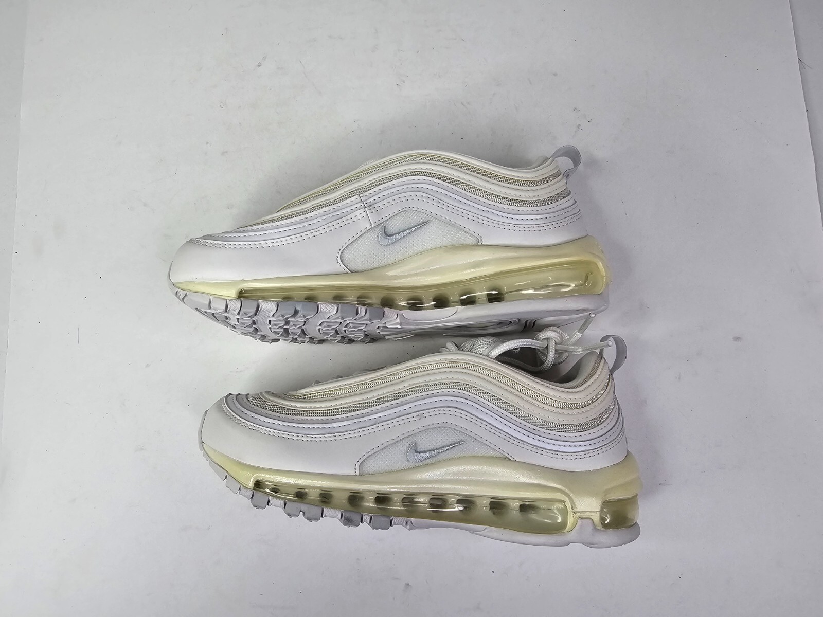 EUC! WMNS NIKE AIR MAX 97 WHITE-WHITE-PURE PLATINUM SZ 6.5 [921733-100]