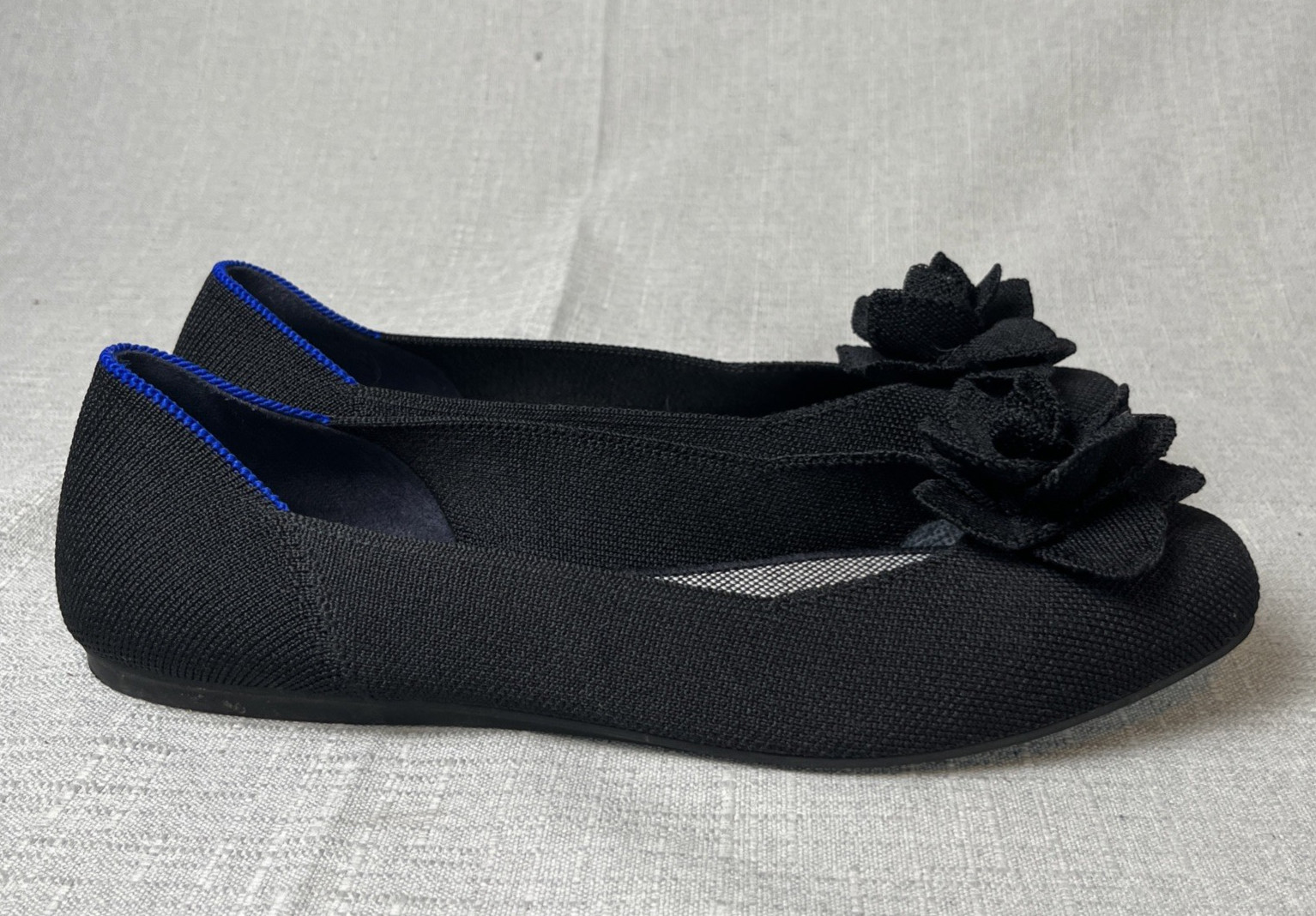 Rothy’s Womens Size 9.5 Black Petal Square Ballet Flats Comfort 3D Rosette EUC