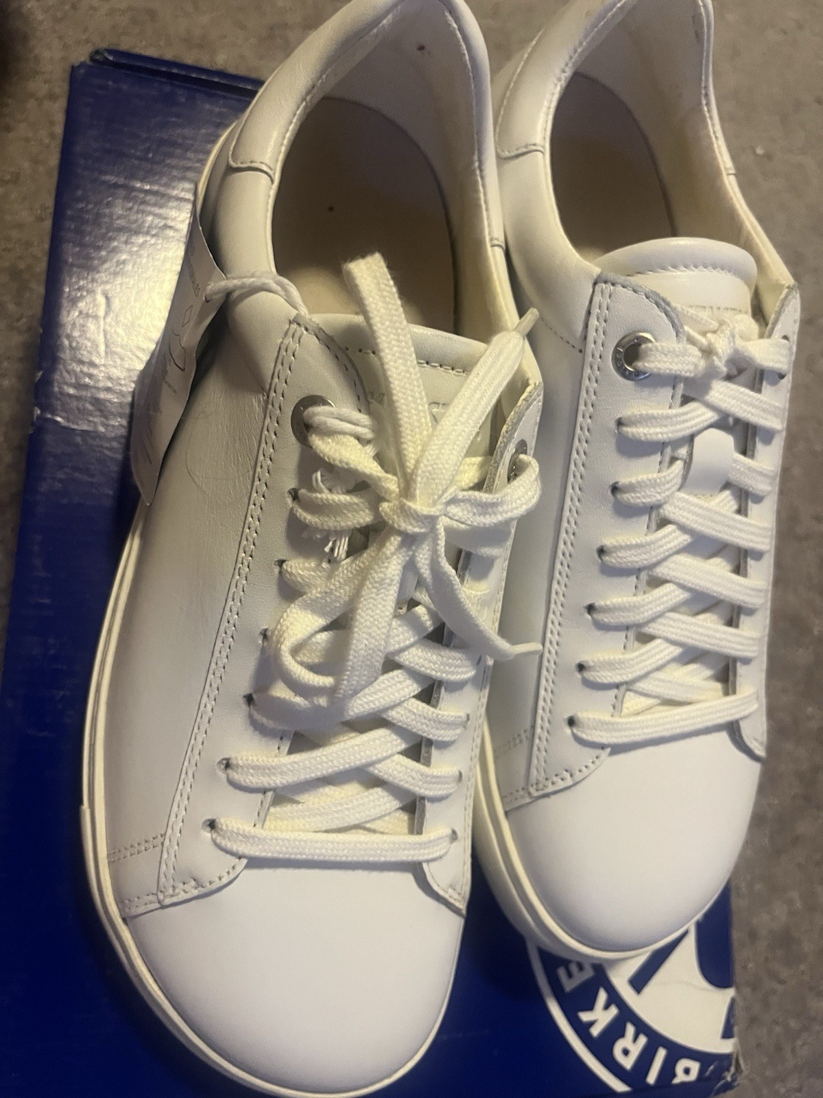 Birkenstock Women Bend Low Top Sneakers Shoes White EU38 US7/7.5 Almond Toe EUC
