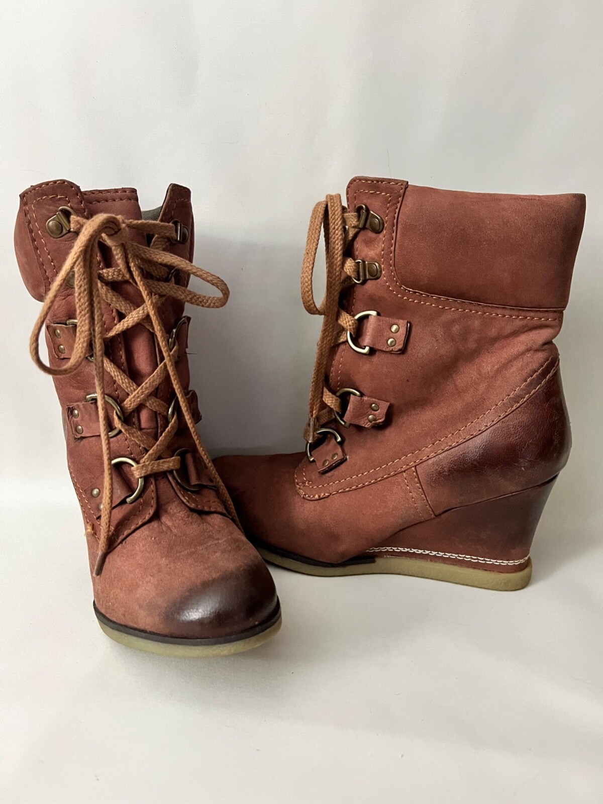 Pollini Lace Up Wedge Ankle Boots Faux Leather Crepe Sole Women’s 38 US 7.5 -8