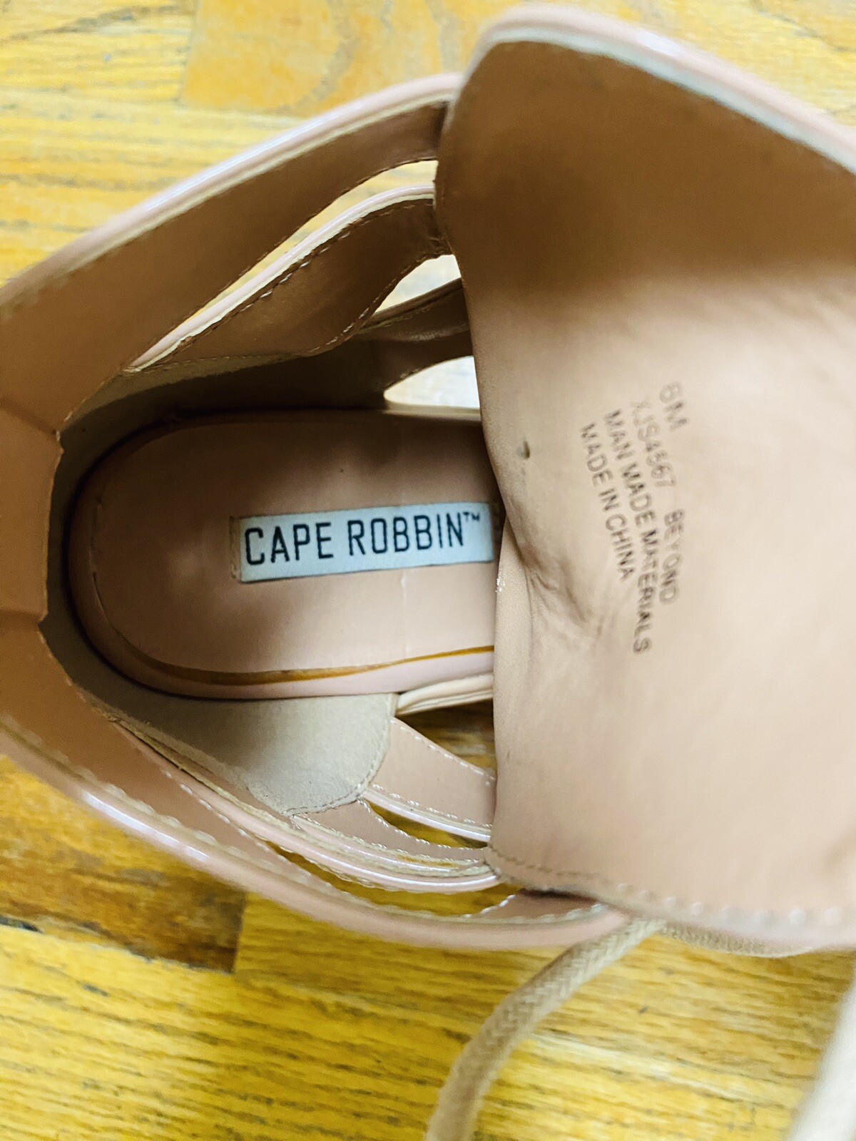 Cape Robbin Beyond Chunky Lace Up Boots Size 6