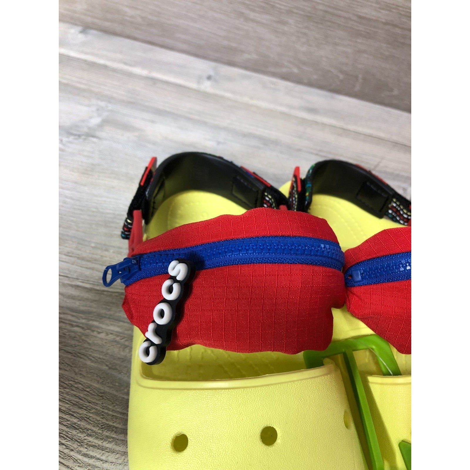 CROCS All Terrain Desert Trip 2 Sandal M4/W6 Yellow Fanny Pack 208076-75U NEW