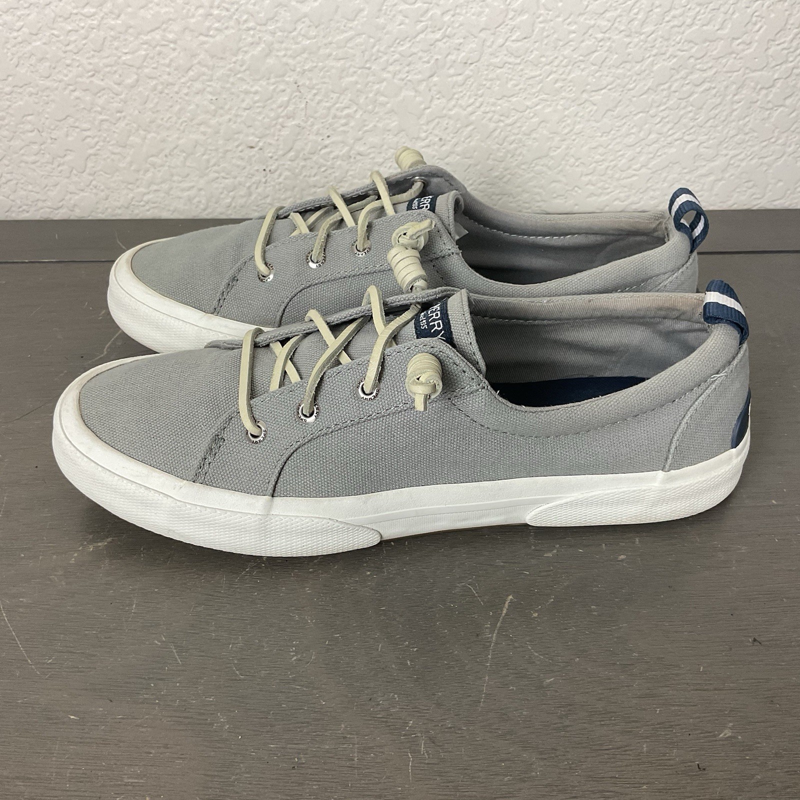 Sperry Women’s Gray Canvas Pier Wave LTT Low Top Sneakers/Shoes Sz 9.5 STS85103
