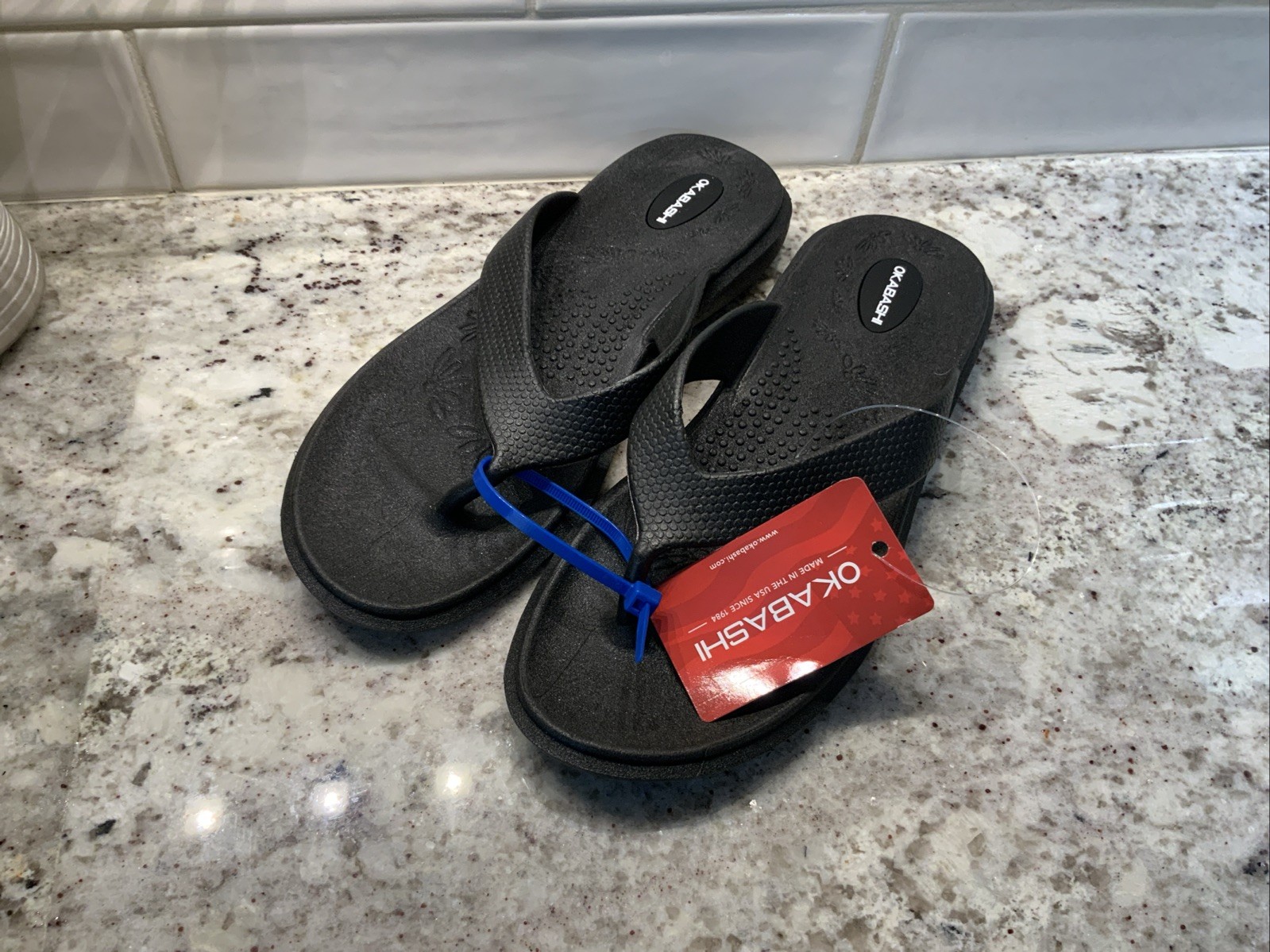Okabashi Women’s Waterproof Beach Flip Flops Shower Sandals M/L Black