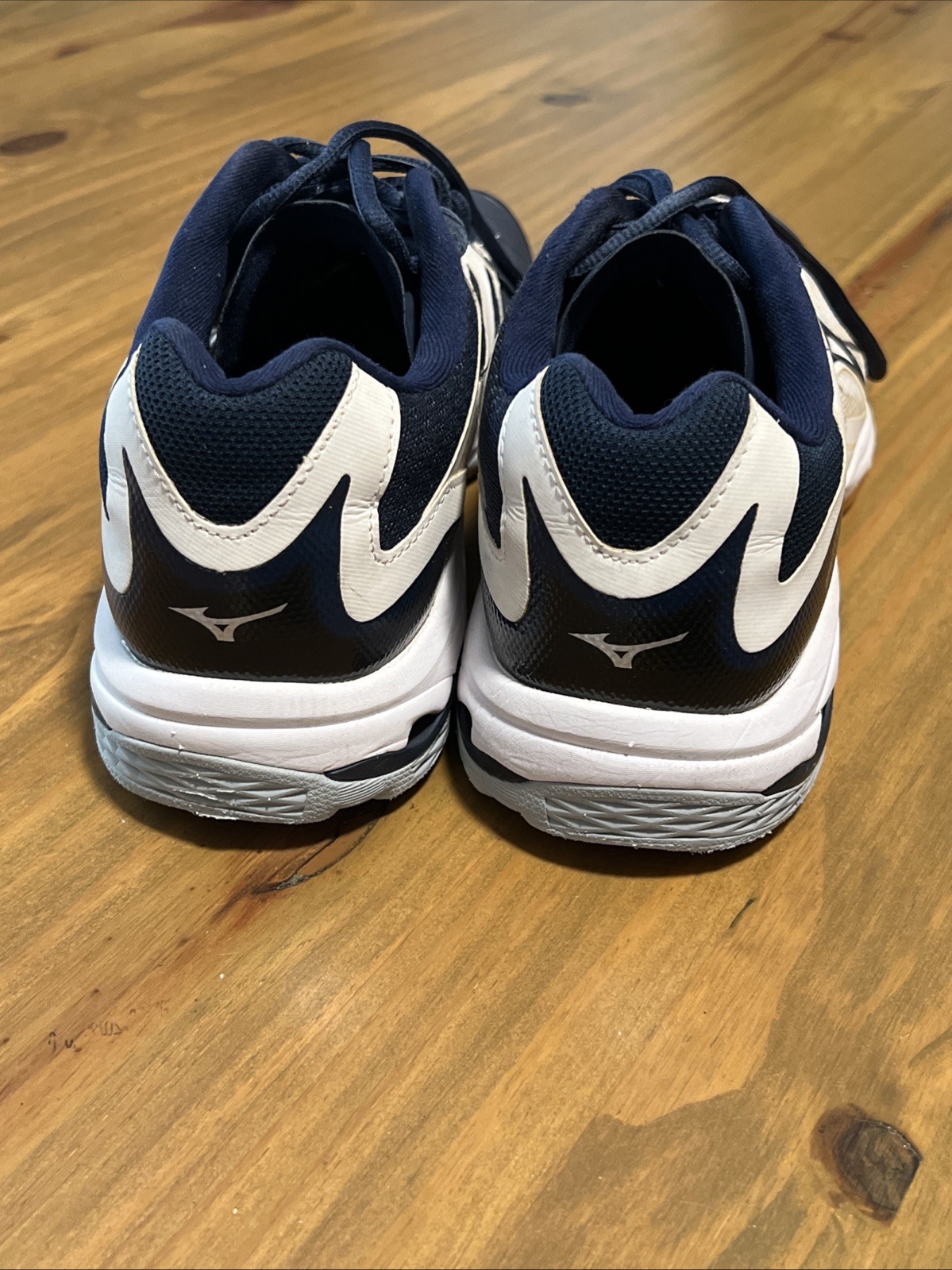 Mizuno Wave Lightning Z3 Size 9.5 Navy Blue /White Volleyball Shoes 430228