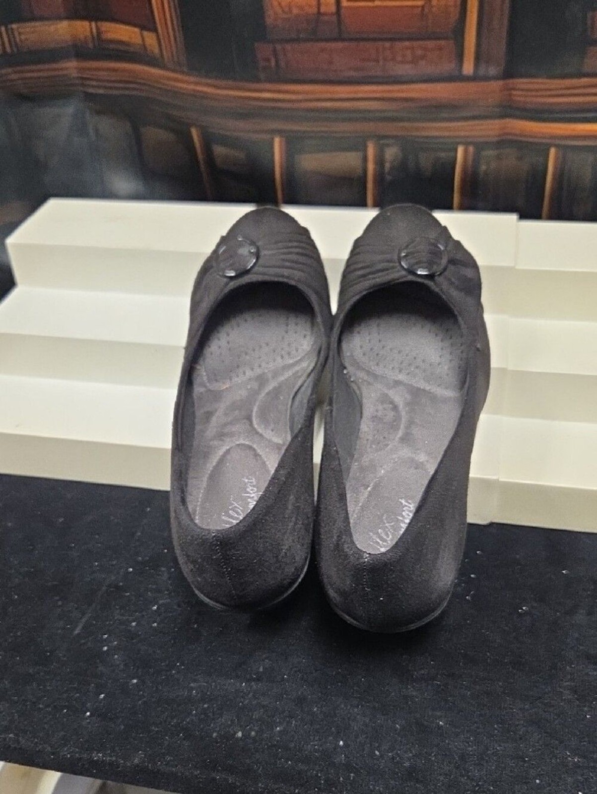 dexflex comfort Black Slip-On Ballet Flats with Decorative Ring