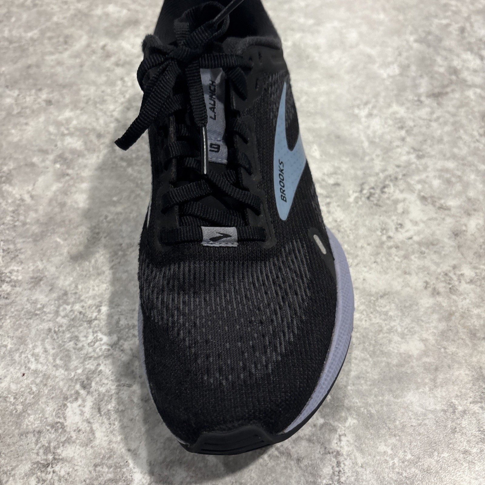 Brooks Launch Woman’s 6 Shoes Running Walking Sneaker Black Blue 1203731B060