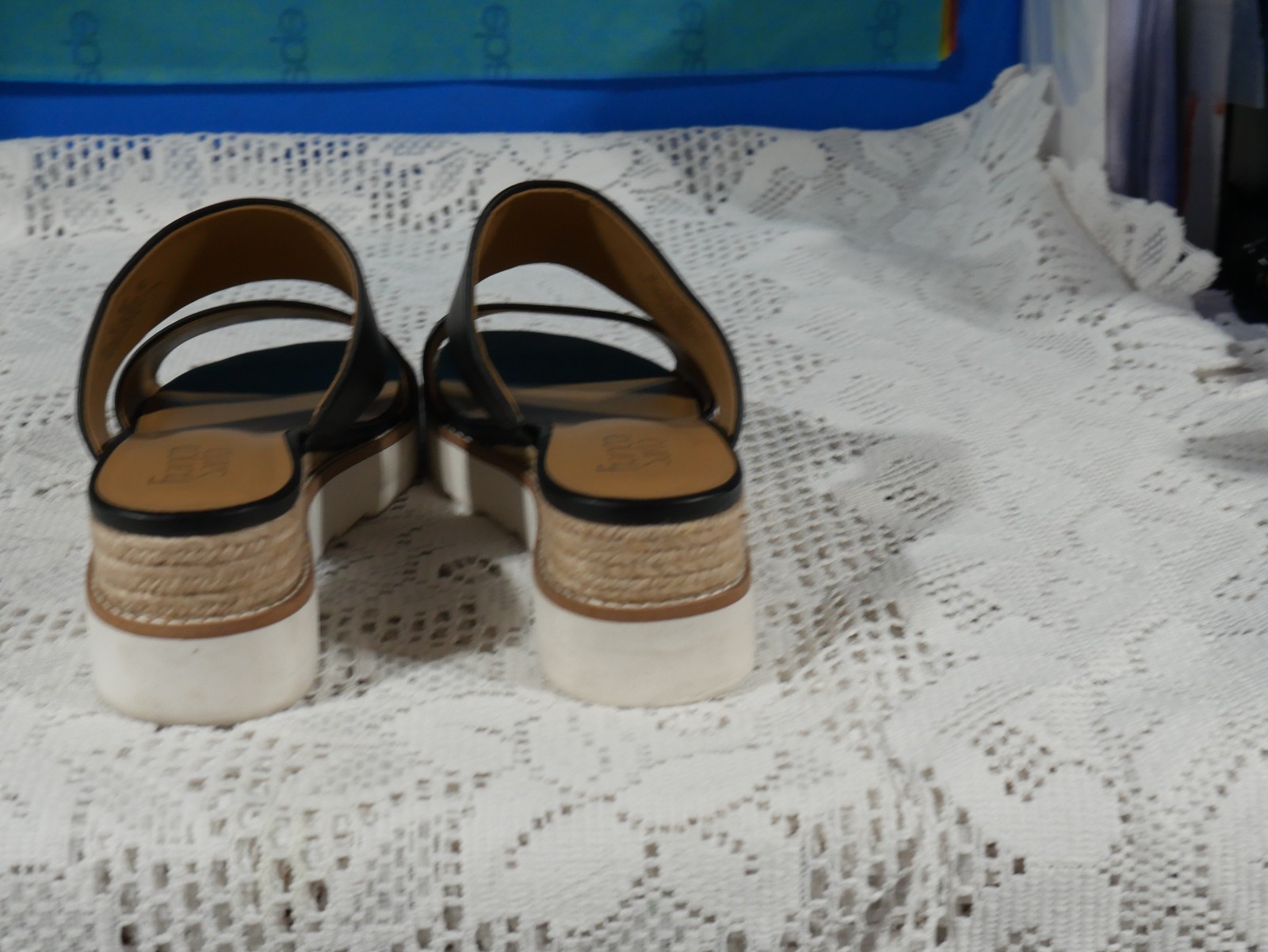 EUC FRANCO SARTO SIZE 9M ALL MAN MADE BLACK CONAN ESPADRILLE SLIDES SANDALS