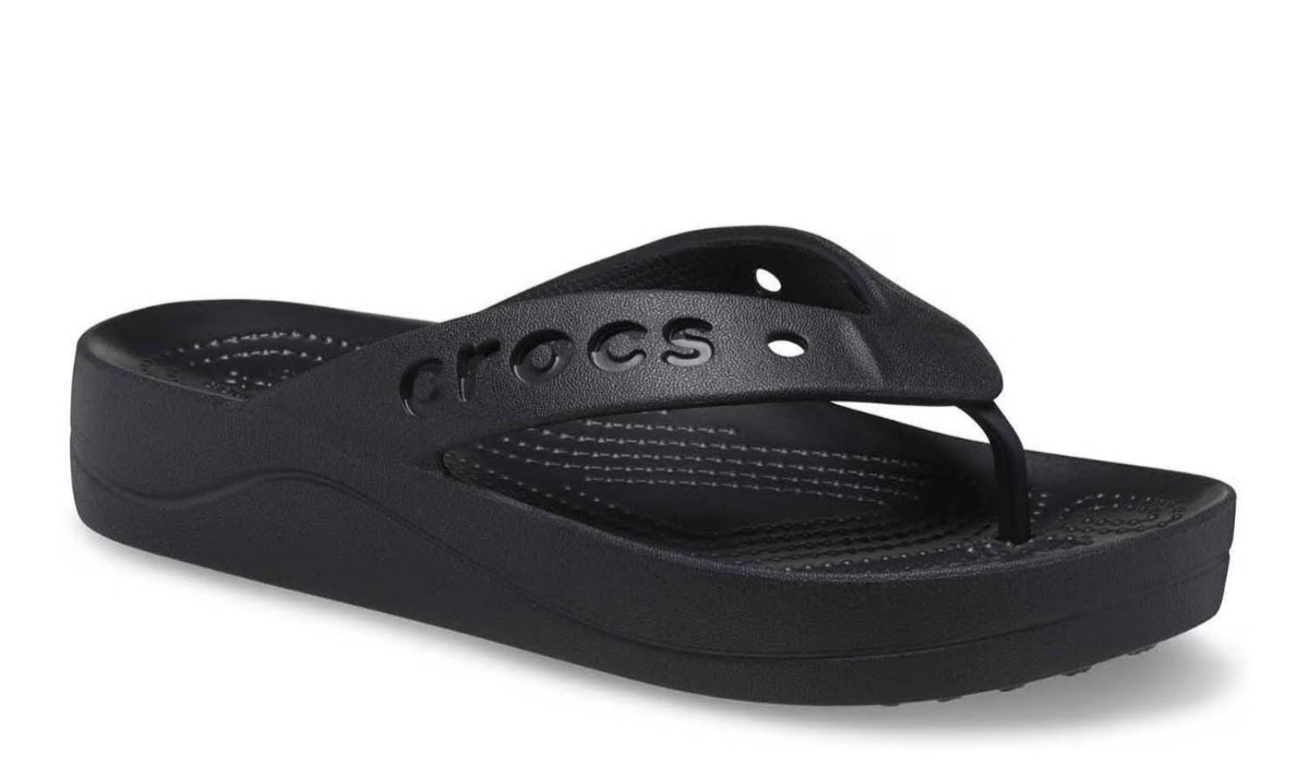 Crocs Women’s Baya Flip Flop Platform Sandals Brand New Free Fast Shipping