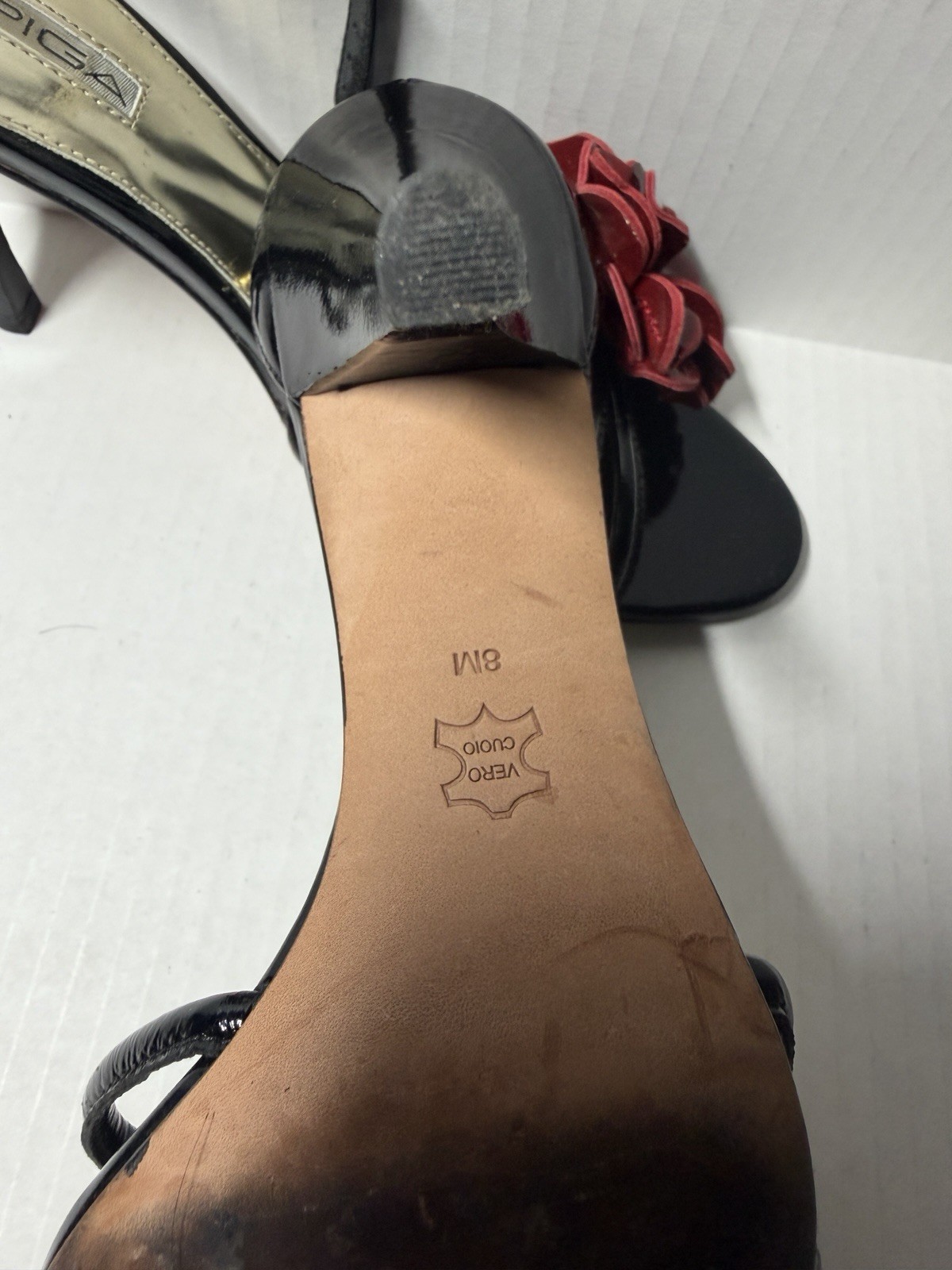 Preloved Via Spiga Heel Sandal In Black With Red Flower Sz 8 Patterned Leather