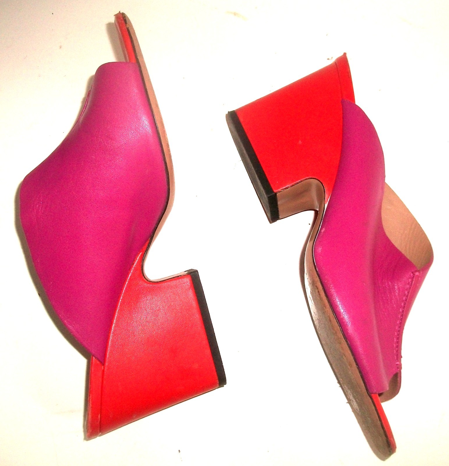 Lewitt Fuschia Pink and Red Leather Open-Toe Heeled Mules Made in Italy 10M