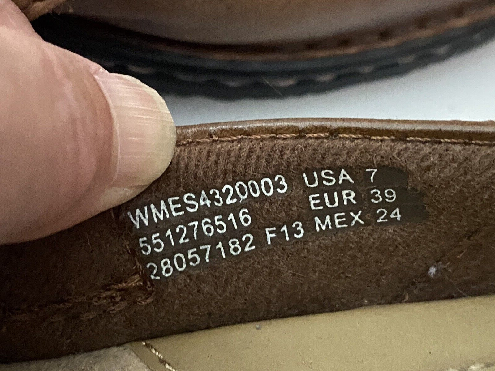 Earth Spirit Tabitha Shoes Brown Comfort Leather Right Shoe Sz 7 Left Shoe Sz 8