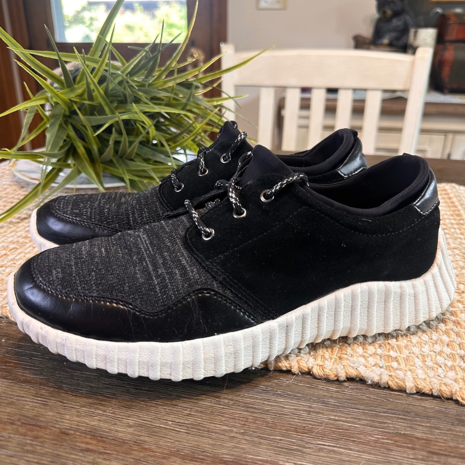 Johnston & Murphy XC4 Waterproof Sneakers Women’s Size 8M Black Comfort Shoes 8M
