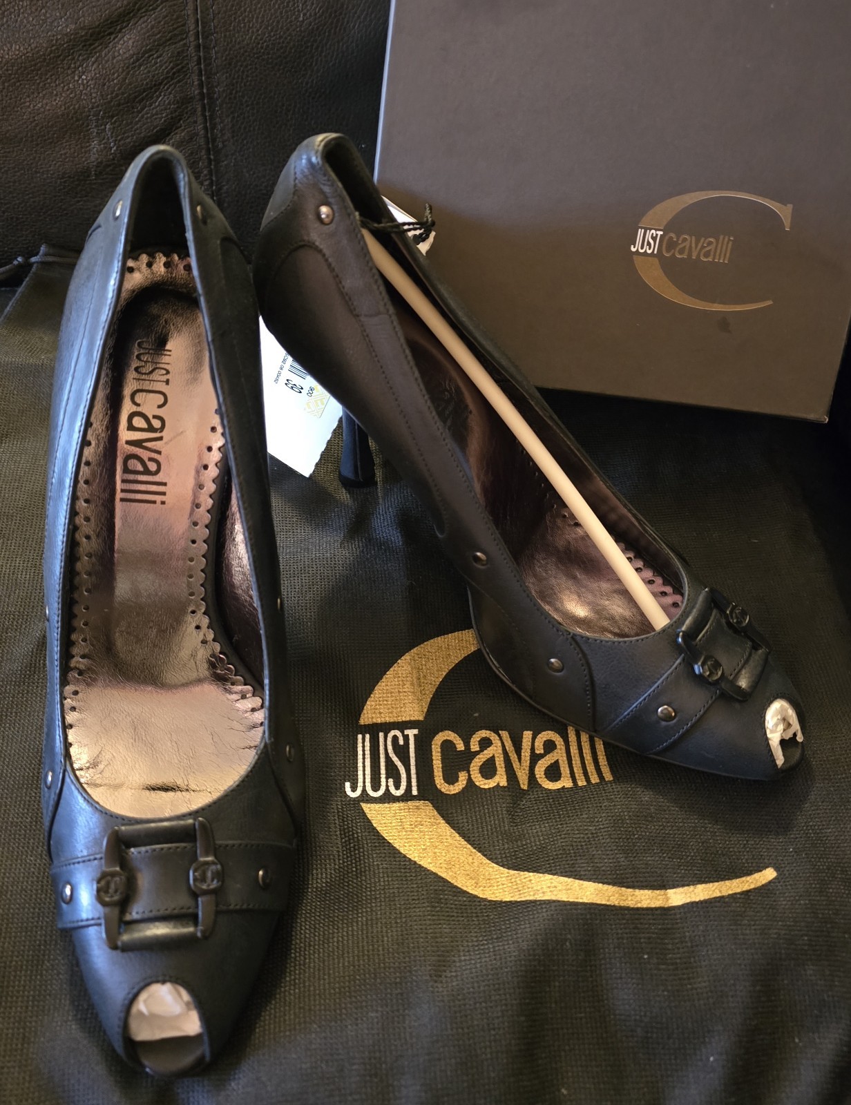 NIB Roberto Cavalli «Just Cavalli» Black Leather Pumps w/ Studs IT 39/US 8.5