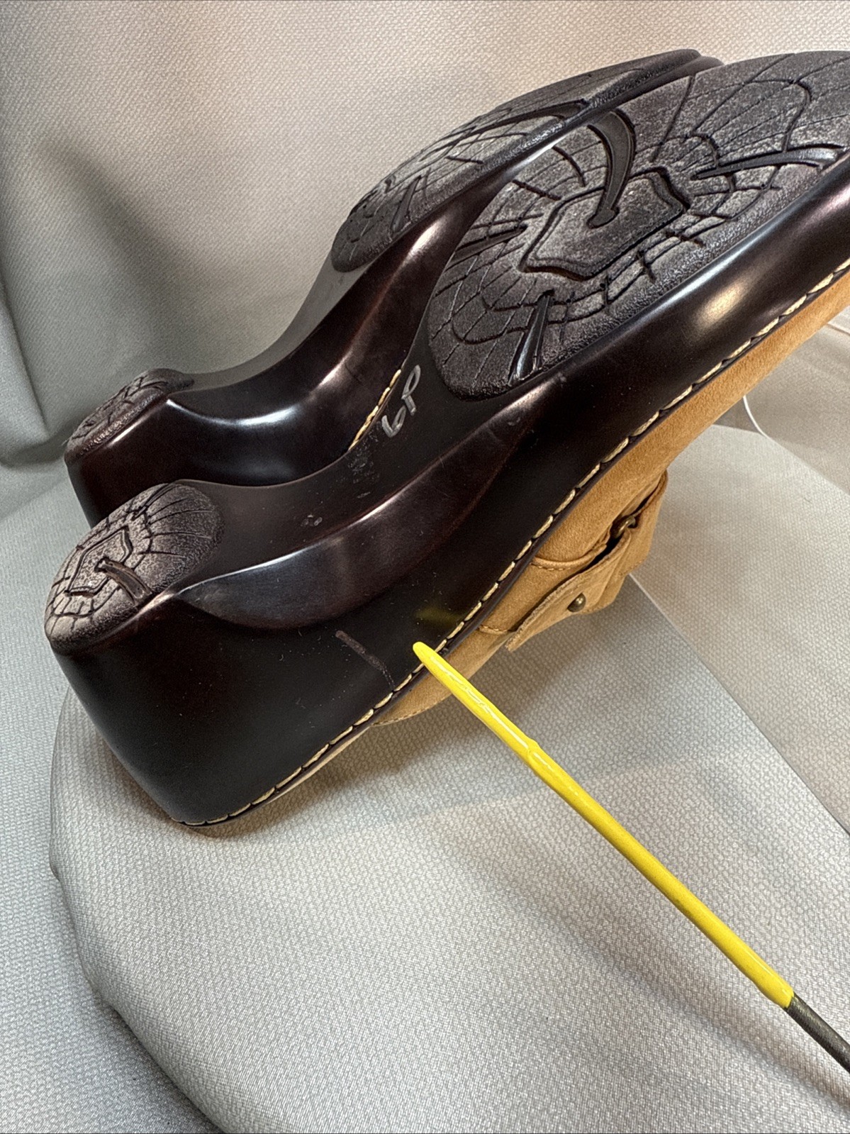 Madison Comfort Clogs Womens 8M Leather 2.75 In Heel Stylish Easy Wear