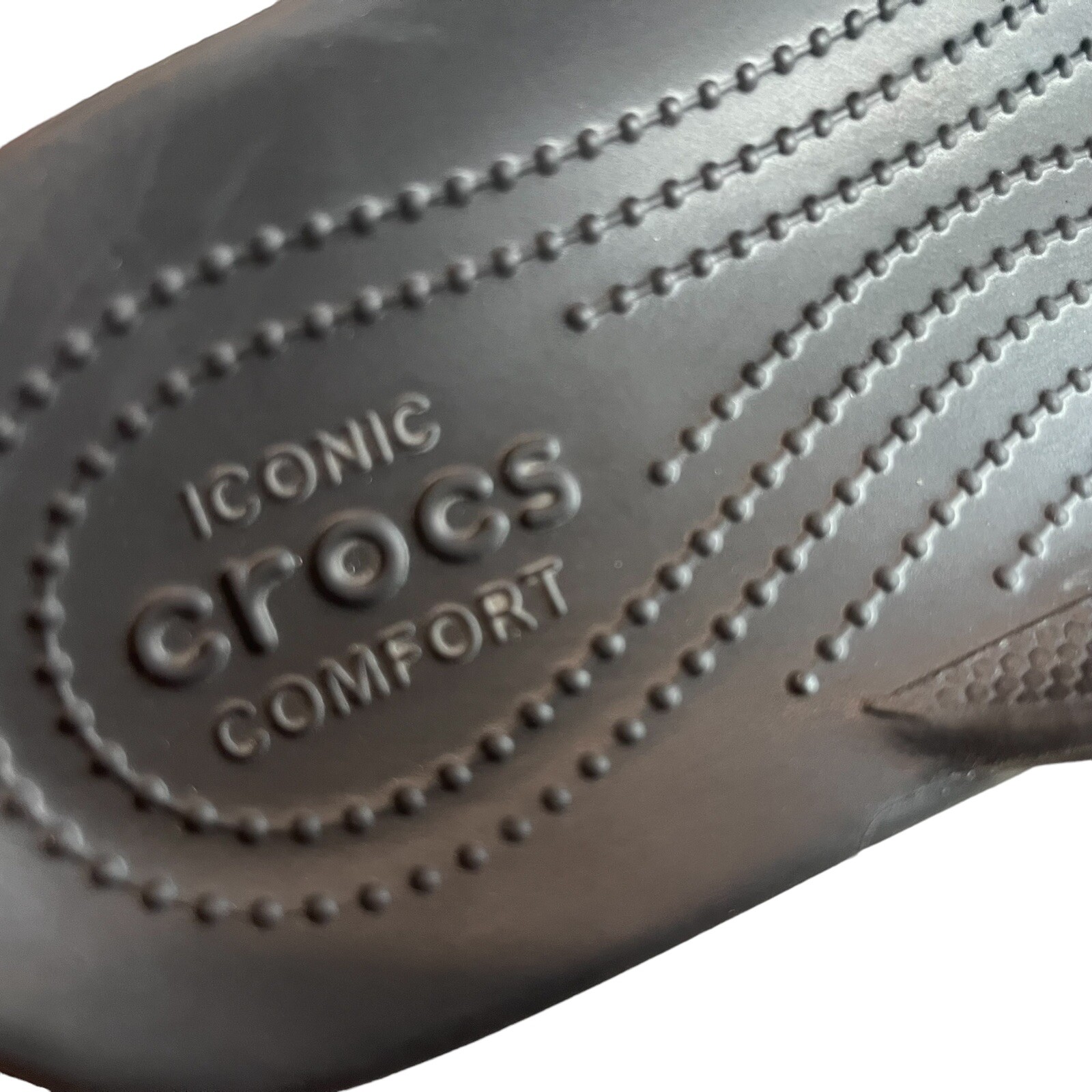 Crocs Baya II Black Flip Flop Thong Sandals Die Cut Logo Women’s 10 / Men’s 8