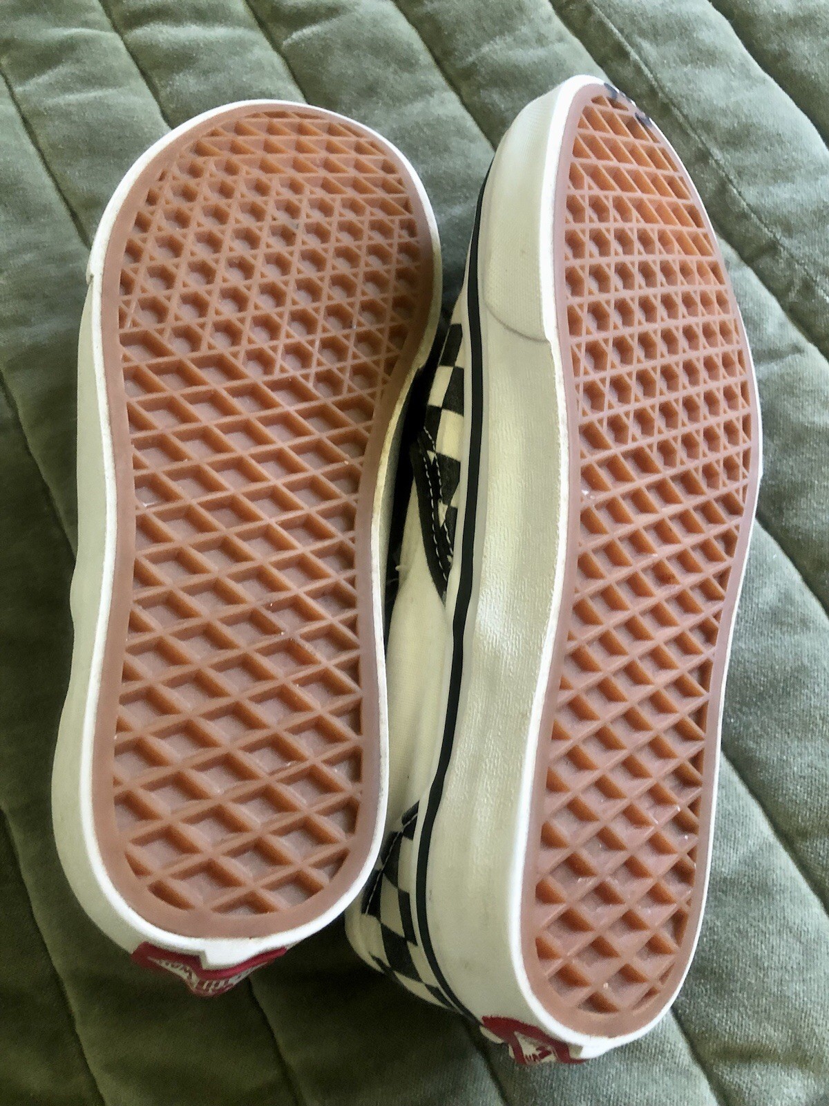 VANS Classic Slip On Off The Wall Black & White Checkered Wmn 7/Men 5.5