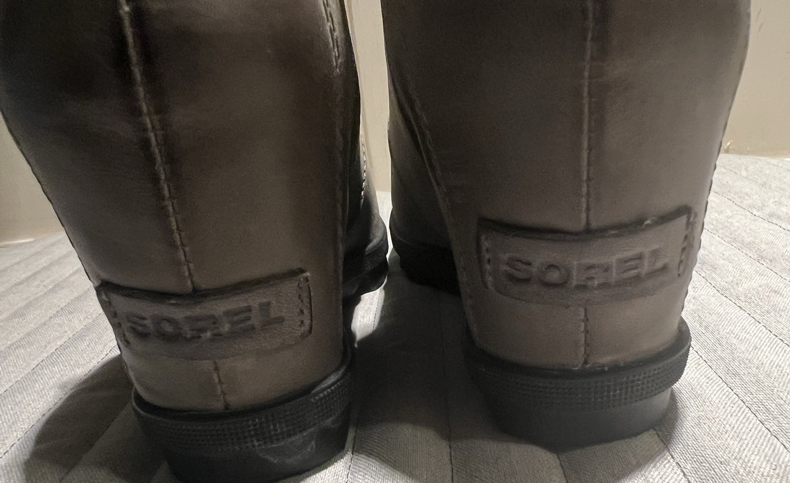 Sorel Joan Of Arctic Women’s 9 Green Wedge II Chelsea Ankle Boot NL3022-052