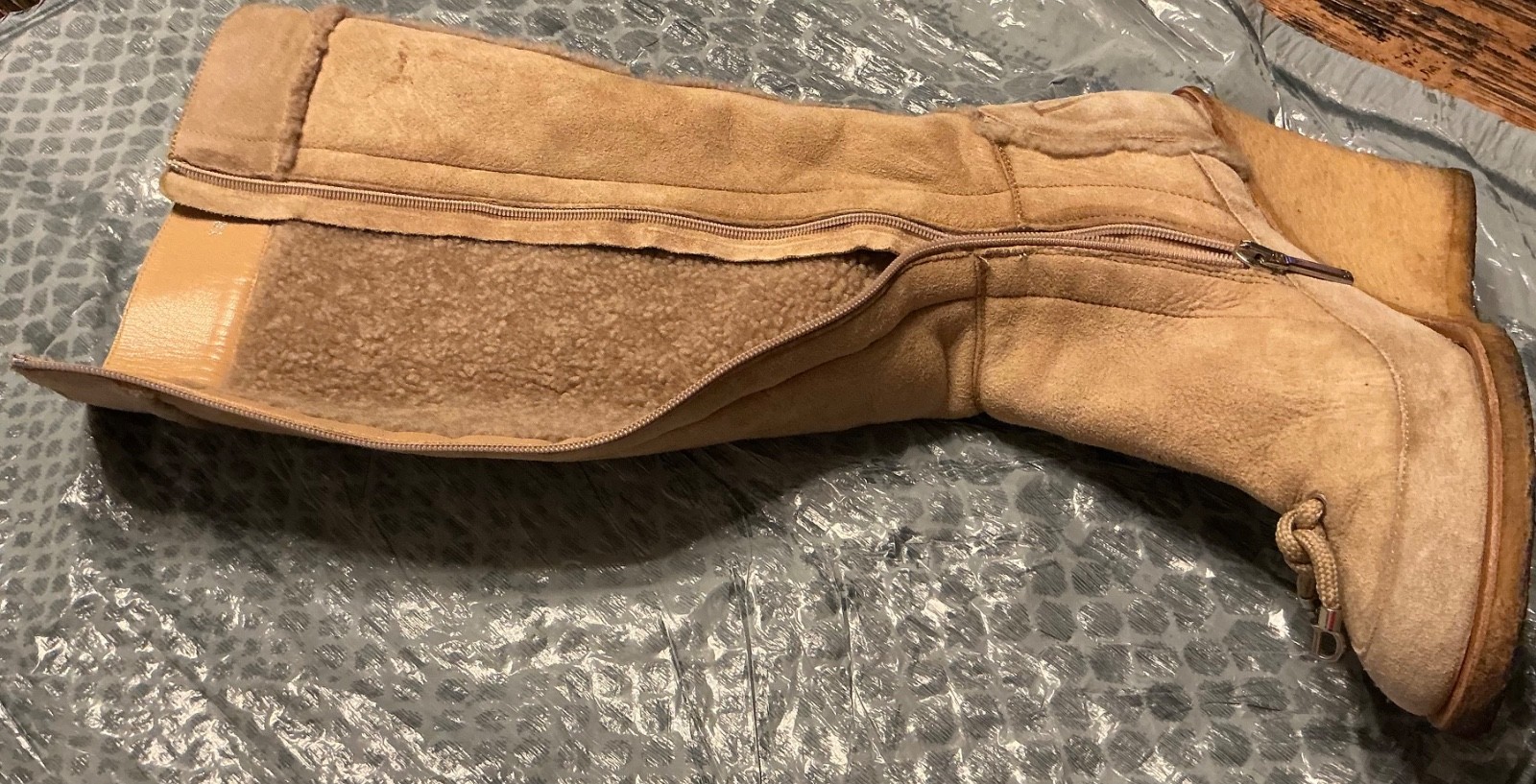 Christian Dior Beige Shearling Suede CD Logo Wedge Boots With Zipper Size 37,5