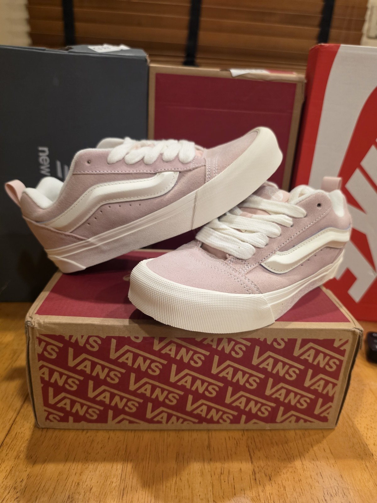 VANS KNU SKOOL Sepia Rose Size 10 W / 8.5 M NEW Off The Wall Skateboard Shoes