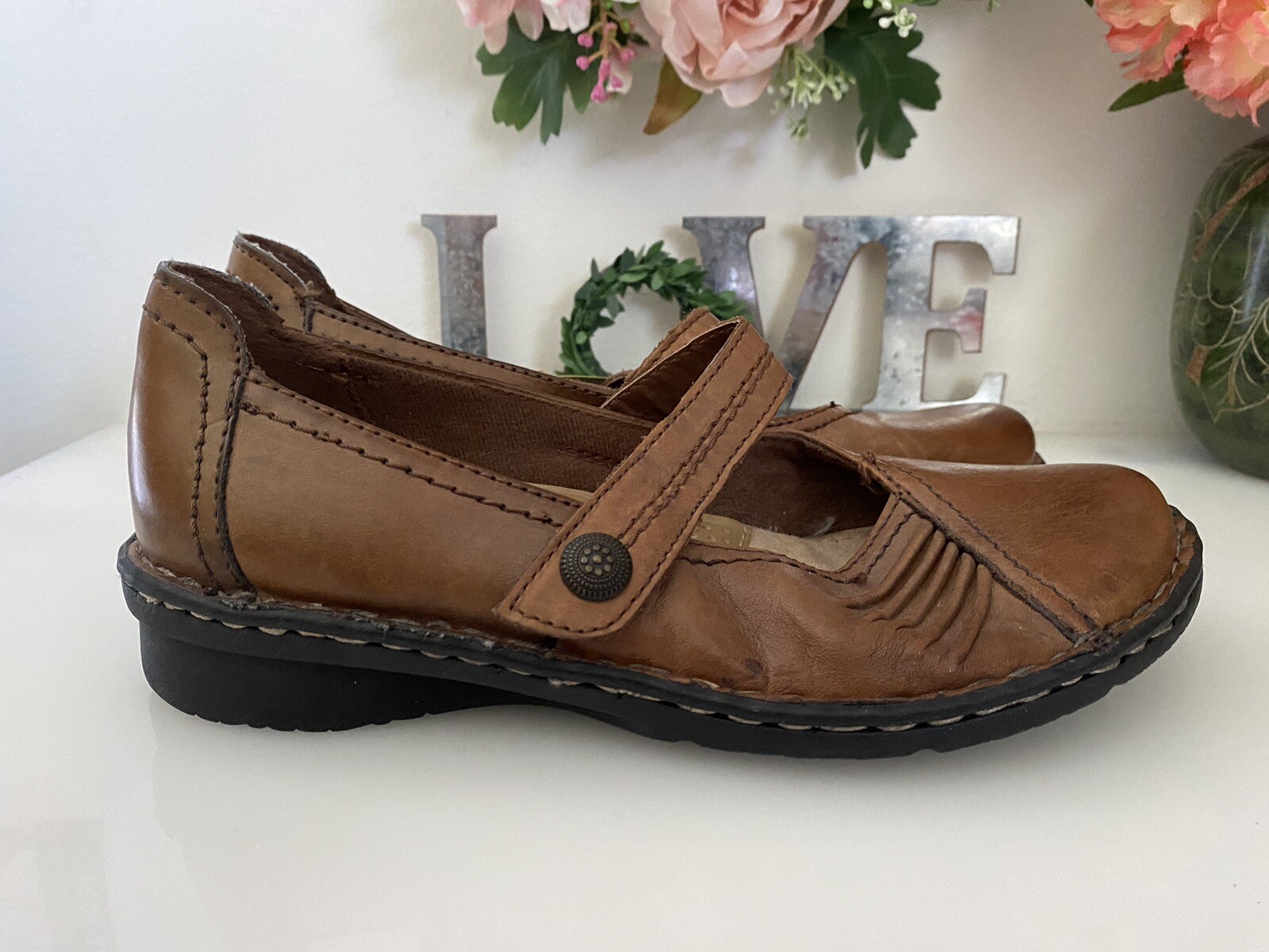 Earth Spirit Tabitha Shoes Brown Comfort Leather Right Shoe Sz 7 Left Shoe Sz 8