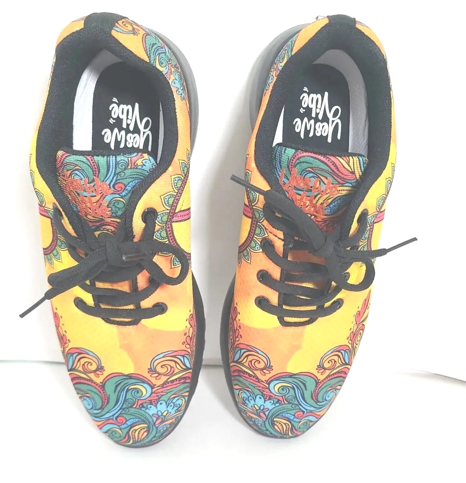 Yes We Vibe Sneaker Women 8 Athletic Shoes Peace Love 6Y 39EU Unisex Vegan