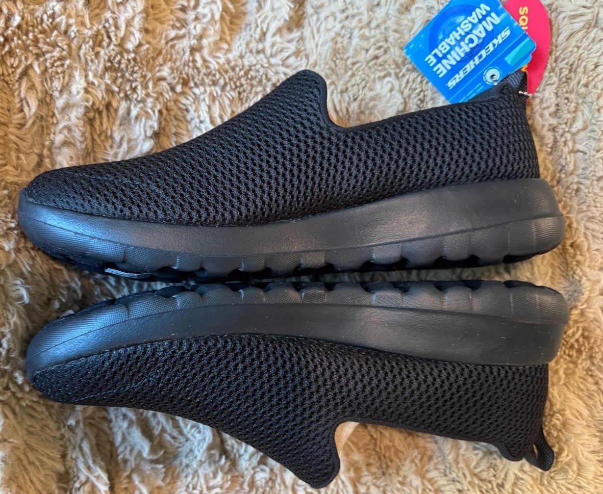 NWT Black Skechers GOwalk Joy Slip-On Shoes Women’s 8.5 Narrow