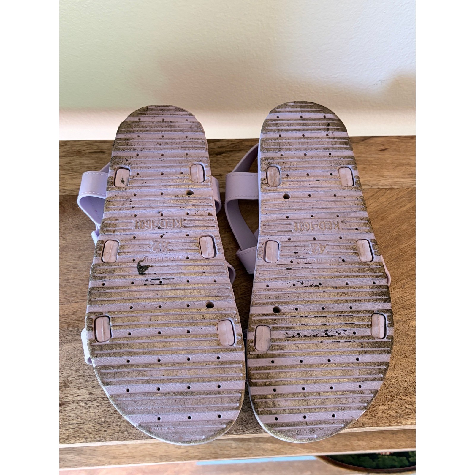 Olivia Miller Womens Lavender Lilac Purple Platform Strappy Buckle Sandals 42
