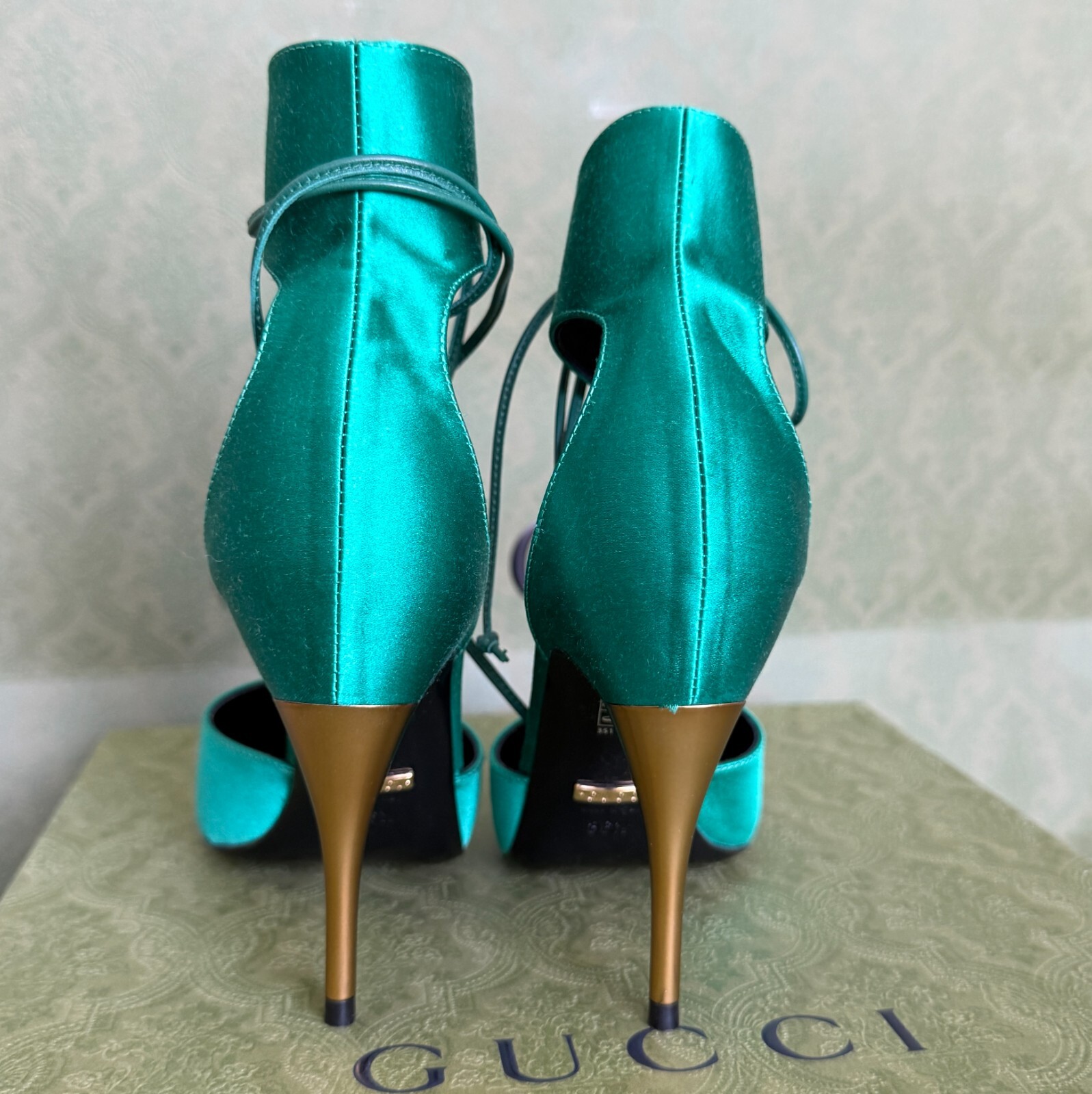 GUCCI Priscilla Emerald Green Satin Strap Stiletto Heel 36+, US 6.5, 752966