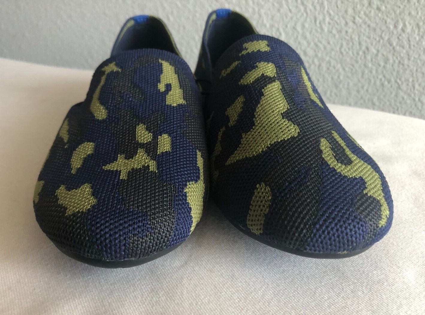 Women Camo Mesh Slip-on Flats/Shoe’s Made from Recycled Materials Size 8